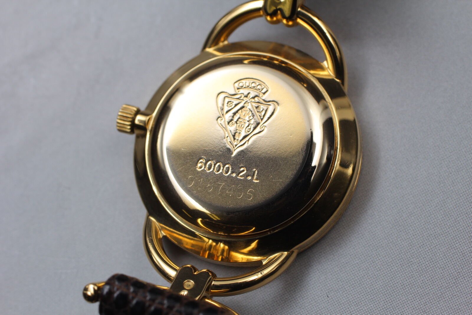 New Battery [Exc+5] Gucci 6000.2.L Gold Black Women's Quartz Watch Vintage JAPAN