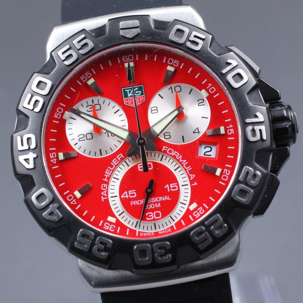 Used TAG Heuer Formula 1 CAH1112 Red Quartz Chronograph Men's Watch 42mm JAPAN
