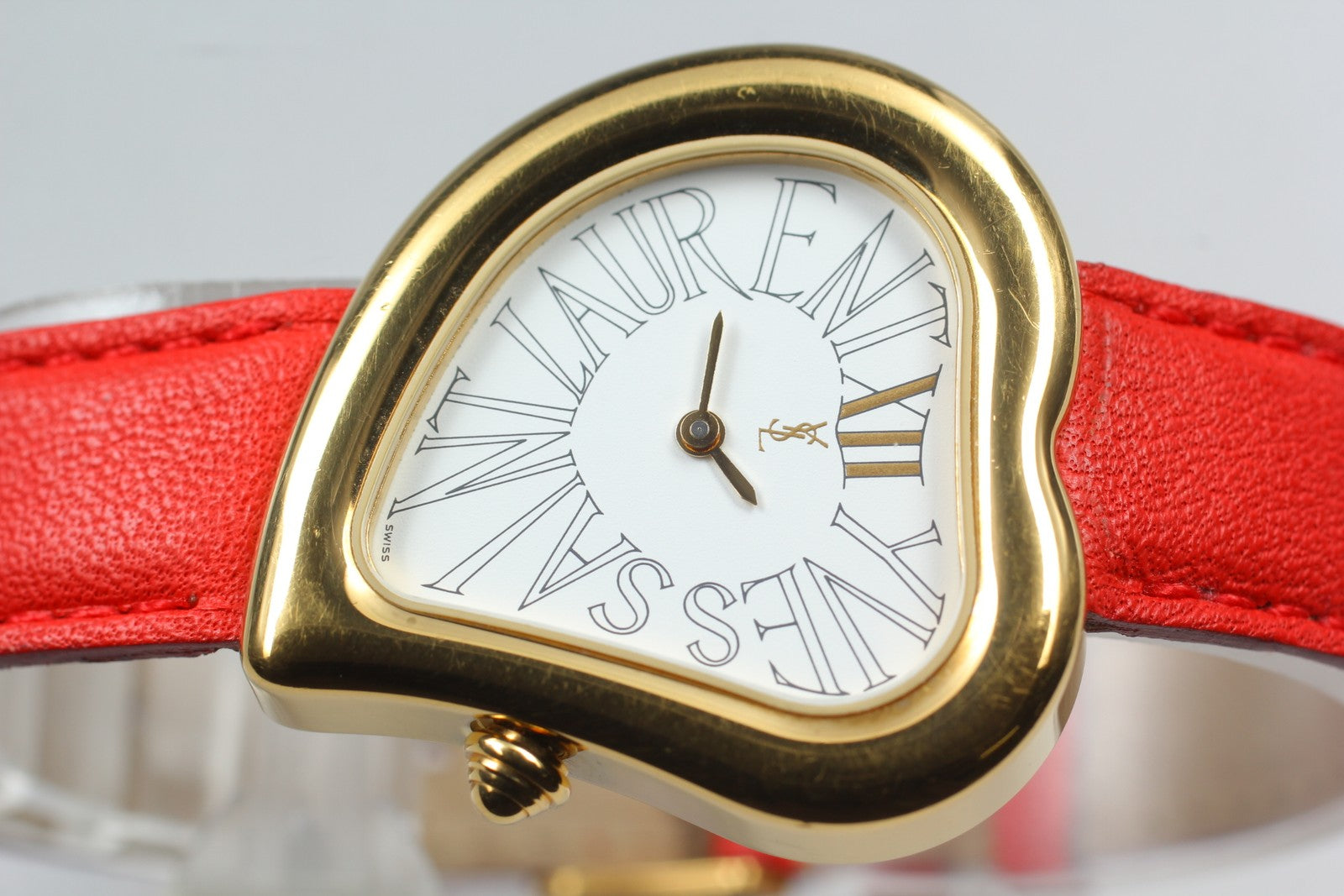 [Exc+5] Yves Saint Laurent Heart Gold Red 30mm Women's Watch Quartz JAPAN