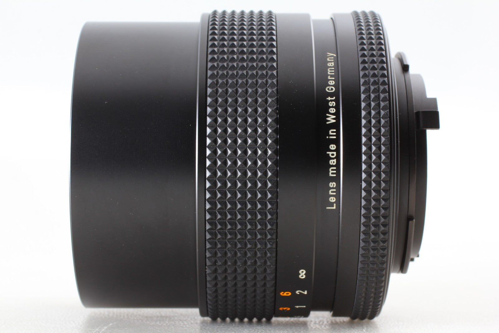 [Top MINT w/ Box] Contax Carl Zeiss Distagon 25mm f/2.8 AEG Lens C/Y From JAPAN