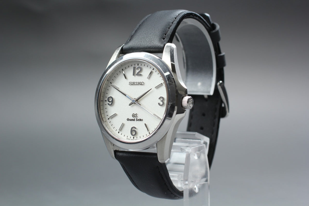 GRAND SEIKO 8J55-0010 SBGF009 GS 35mm White Black Quartz Men's Watch JAPAN