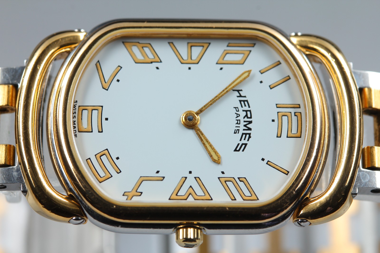 New Batt Vintage HERMES Rally Quartz White Dial Women's Watch 26mm JAPAN Box