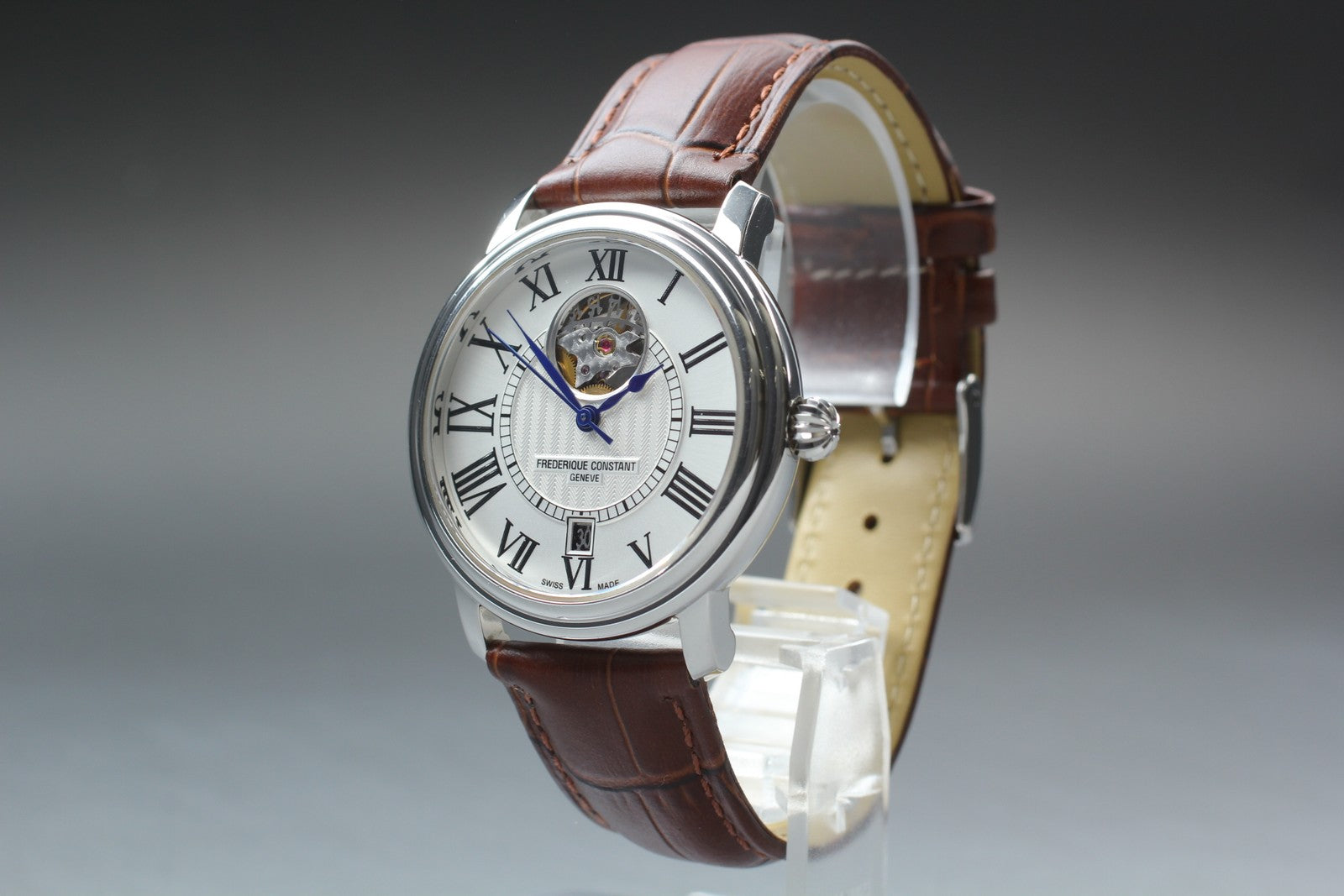 [Exc+5 Box] Frederique Classics Heart Beat FC-303/315X3P6 37mm AT Men's Watch