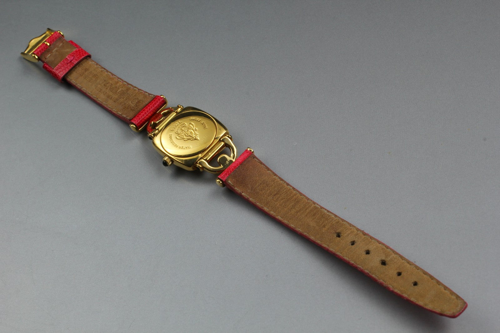 Vintage [Exc+5] GUCCI Horsebit 6300L White Dial Pink Woman's Quartz Watch JAPAN