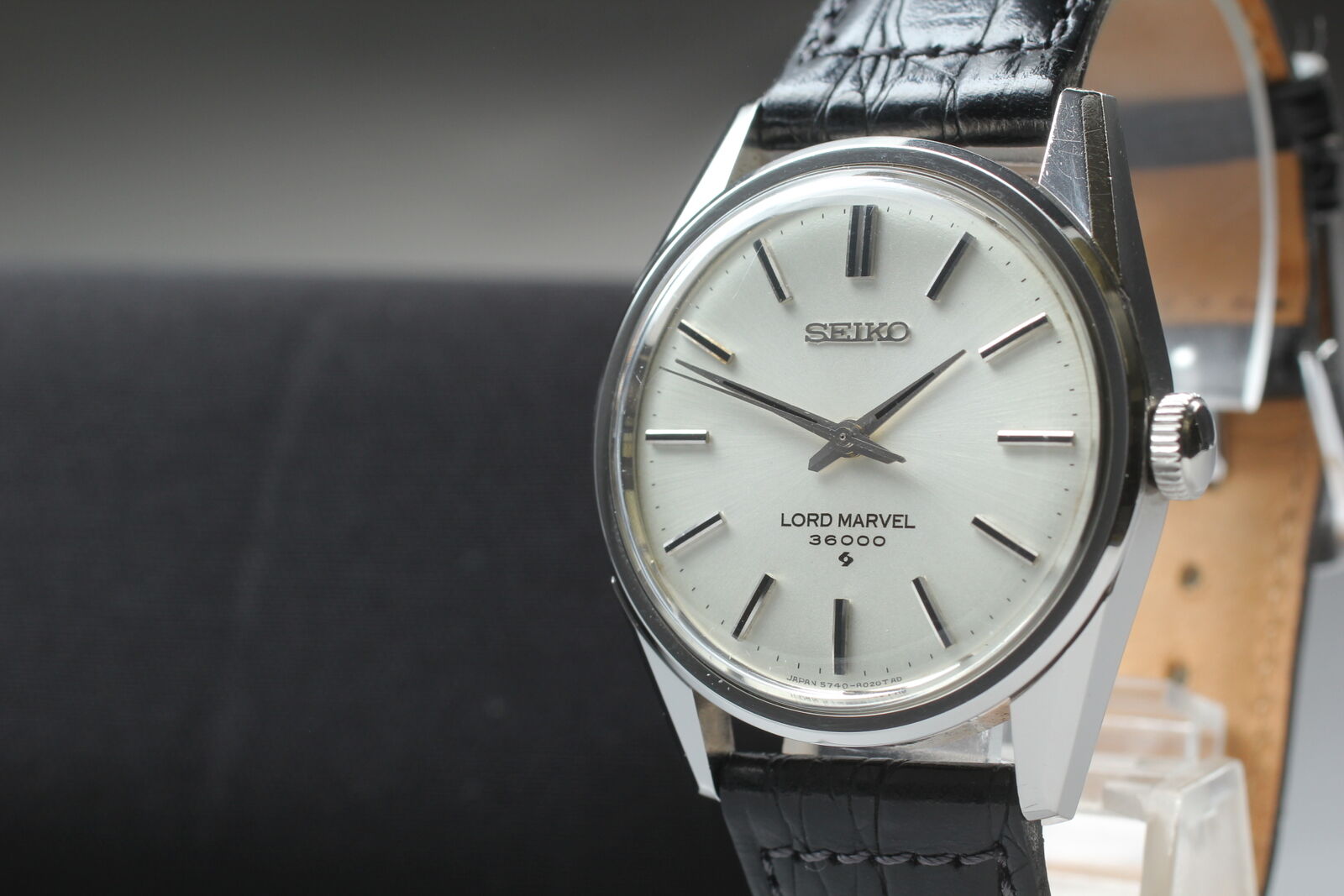 Vintage[Exc+5] SEIKO Load Marvel 36000 5740-8000 Hand-Winding Silver Watch JAPAN