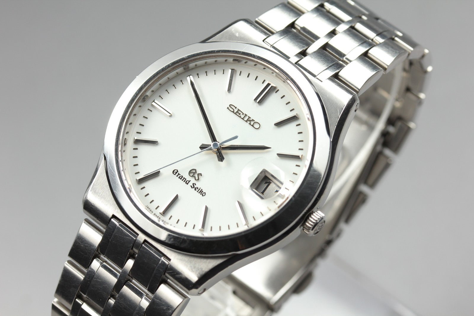 GRAND SEIKO 8N65-9010 GS 36mm Silver White Dial Date Quartz Men's Watch Vintage