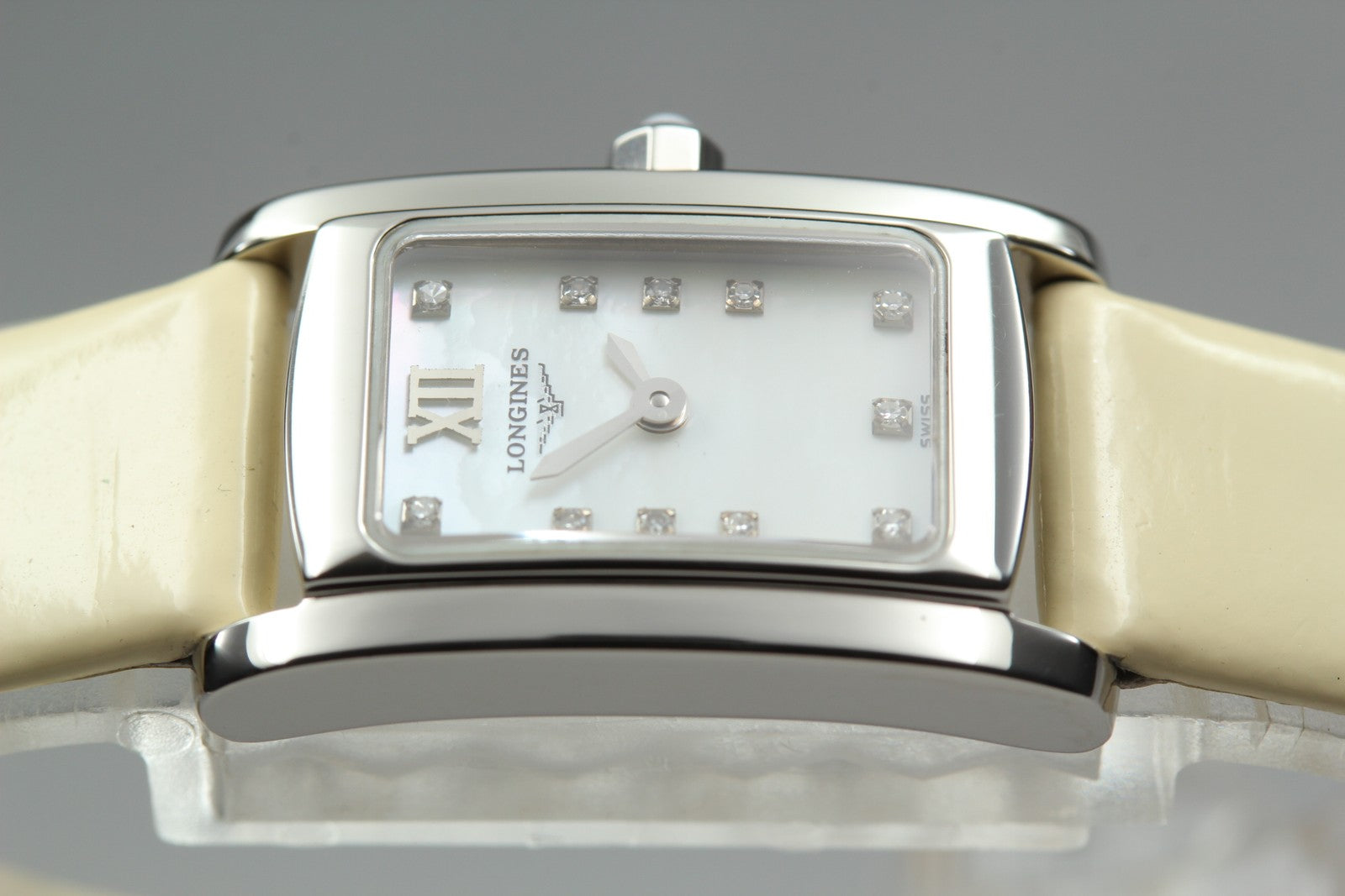 [Exc+5]  Longines L5.158.4 Dolce Vita White Silver Women's Quartz Watch JAPAN