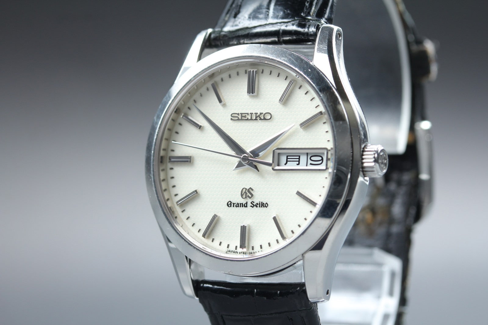 SEIKO Grand Seiko 9F83-0AB0 SBGT019 Quartz Silver Men's Watch 37mm JAPAN