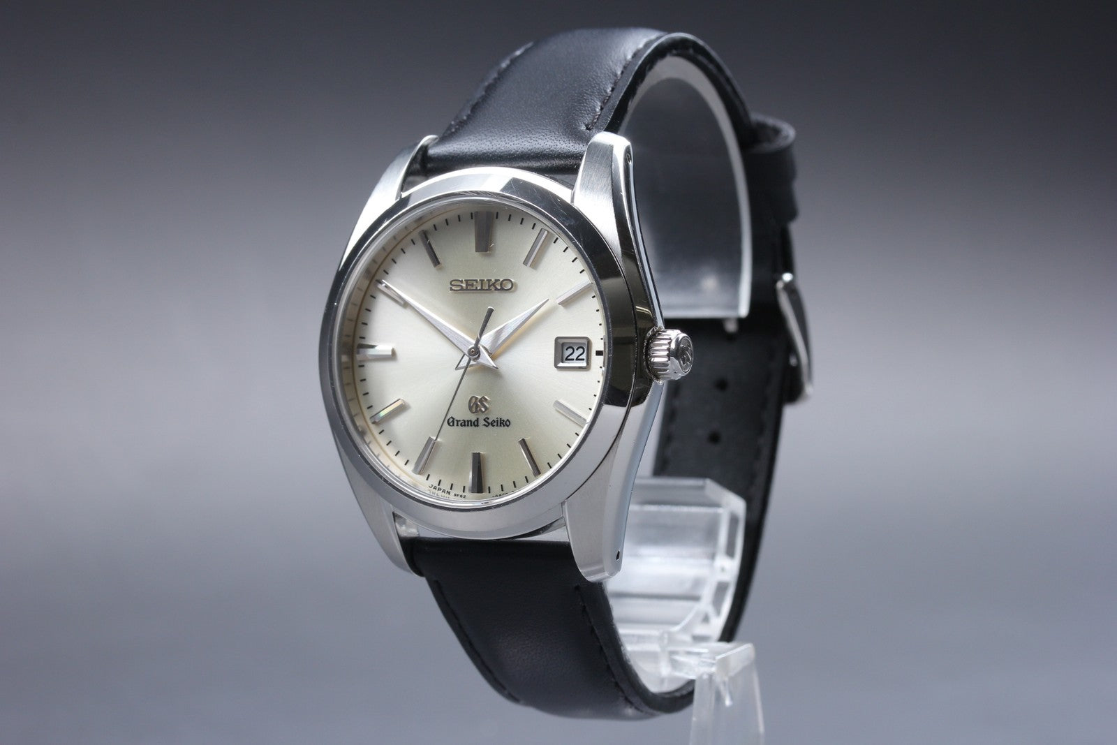 New Batt[Exc+5] SEIKO Grand Seiko 9F62-0AB0 Silver Quartz Men's Watch 36mm JAPAN
