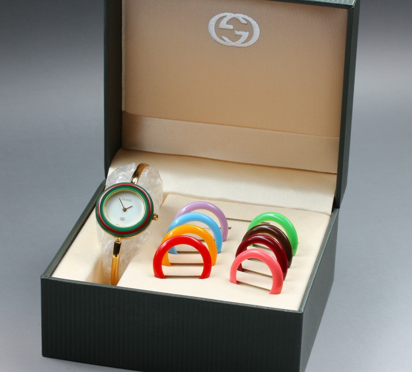 Gucci Change Bezel 11/12 9 Colors Gold Bracelet Women's Qz Watch Vintage [Box]