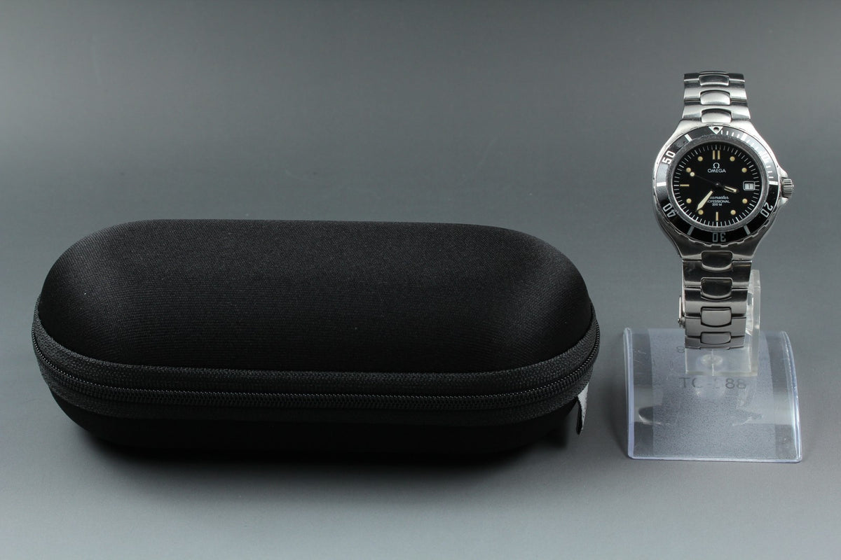 New Batt Vintage OMEGA seamaster Professional 200m Quartz Black Men's Watch 36mm