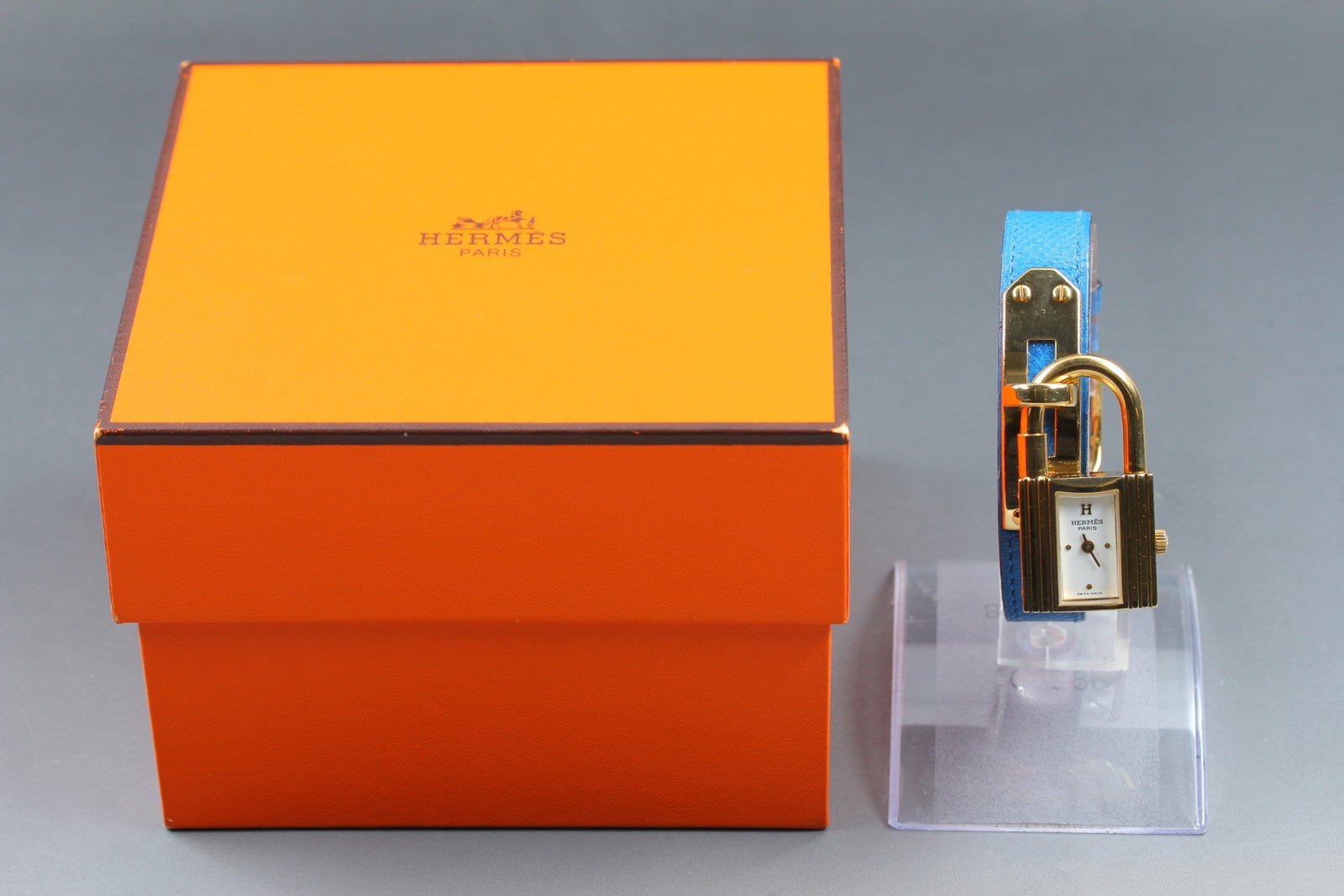 Vintage HERMES Kelly Watch Gold Blue "Z" Woman's Quartz Watch JAPAN [Box]