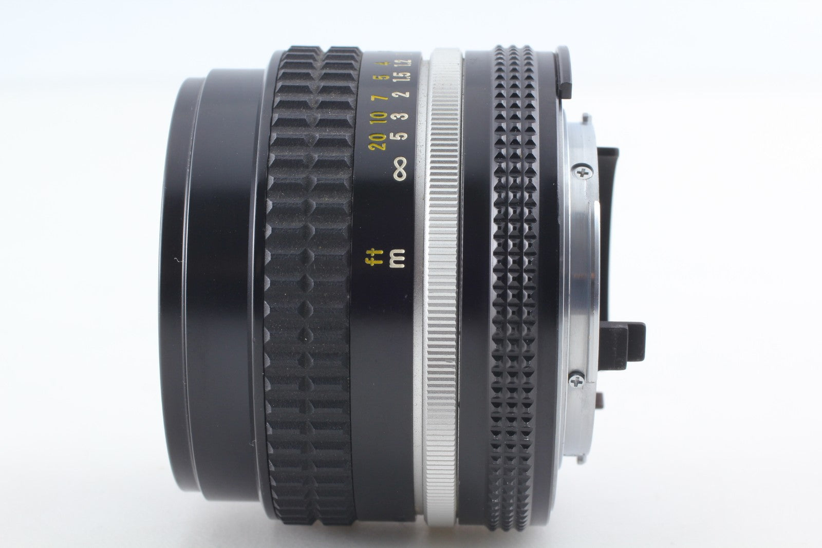 SIC [Near MINT] S/N 579xxxx Nikon Nikkor Ai-s Ais 50mm f1.4 MF Lens for F JAPAN
