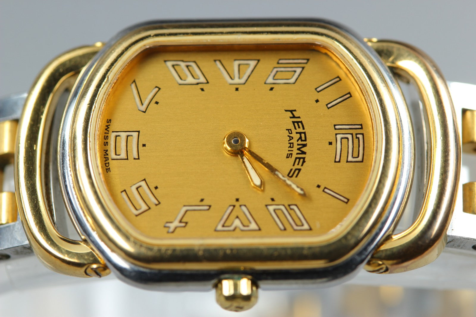 New Batt HERMES Rally Quartz Gold Dial Women's Watch 20mm From JAPAN