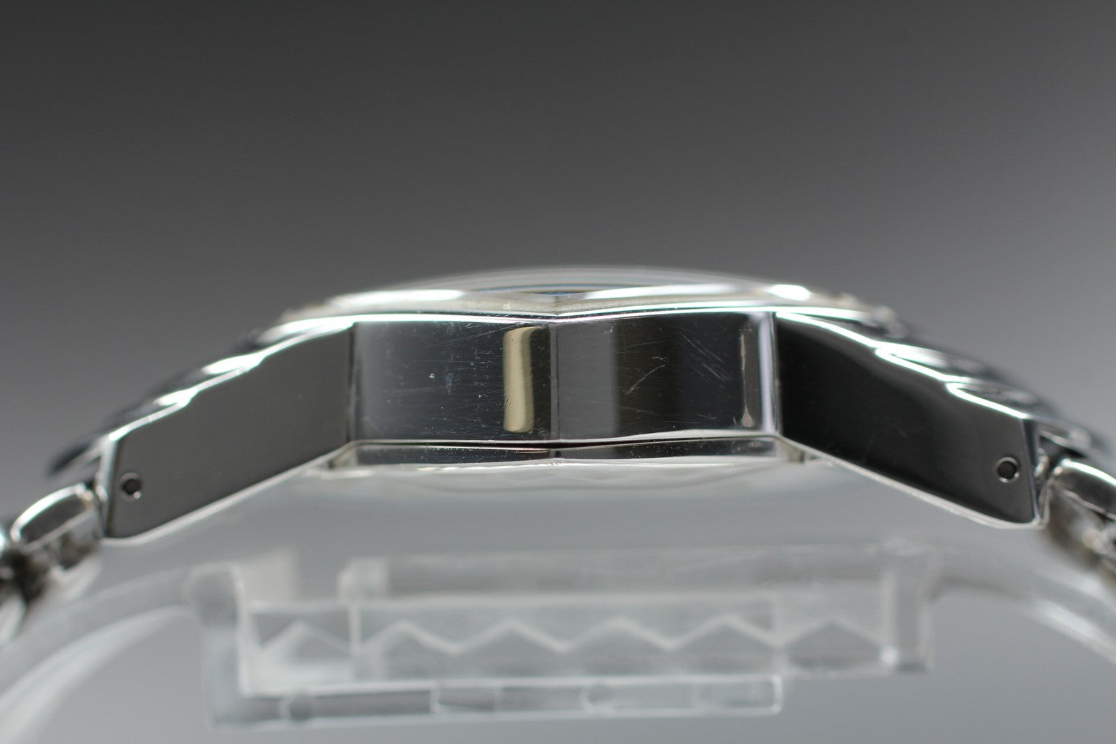 New Batt[Exc+5] Hamilton Ventura H244810 Elvis Presley 75th Limited Quartz Watch