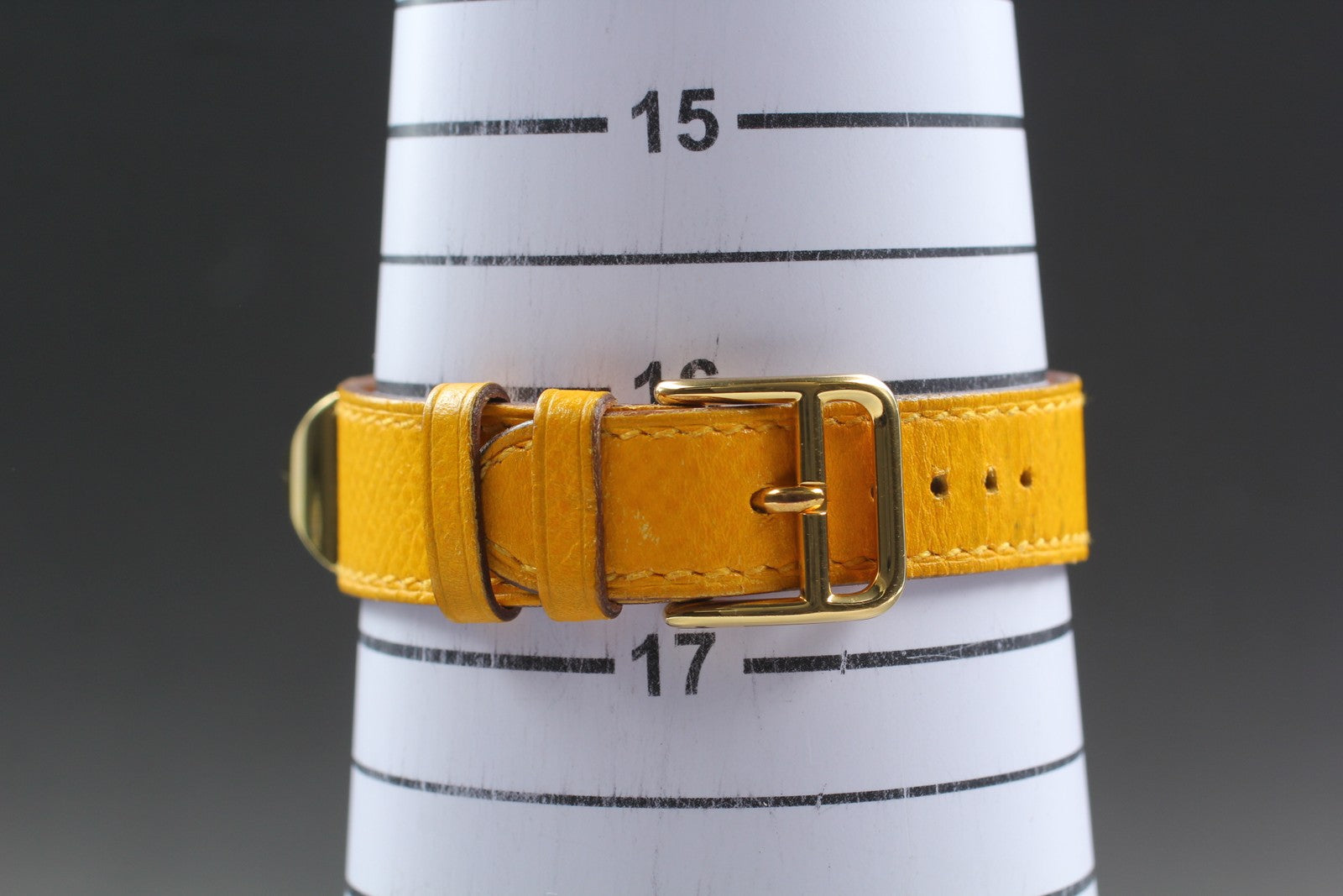 [Near MINT- Box] HERMES Medor Gold Yellow "W" Woman's Quartz Watch From JAPAN