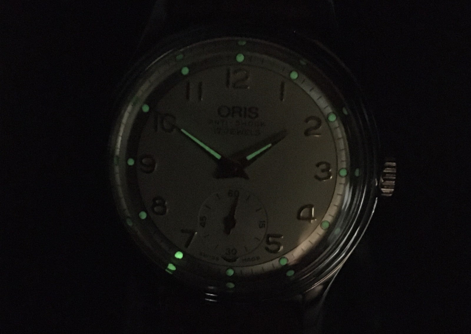 7613799