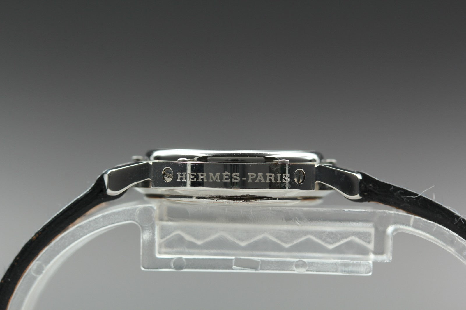 [Exc+5 Box] Hermes Clipper CL4.210 24mm "F" Silver Black Woman's Quartz Watch