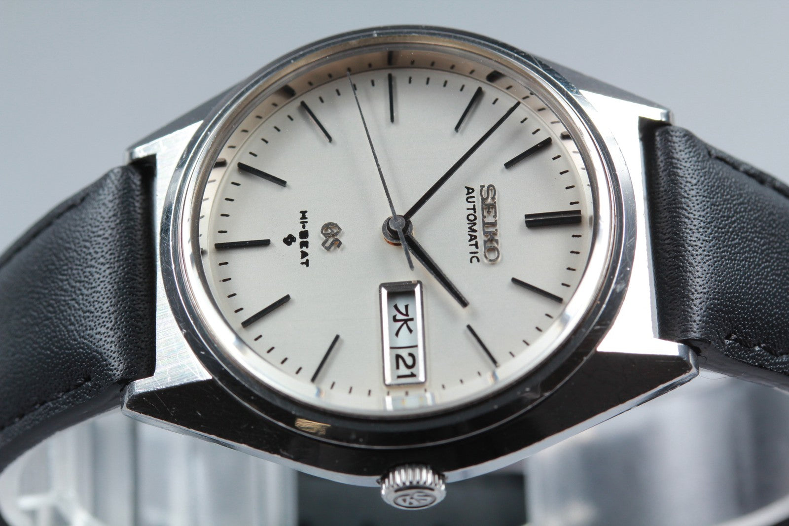 overhauled SEIKO Grand Seiko GS 5646-7010 Silver Manual Men's Watch 35mm JAPAN