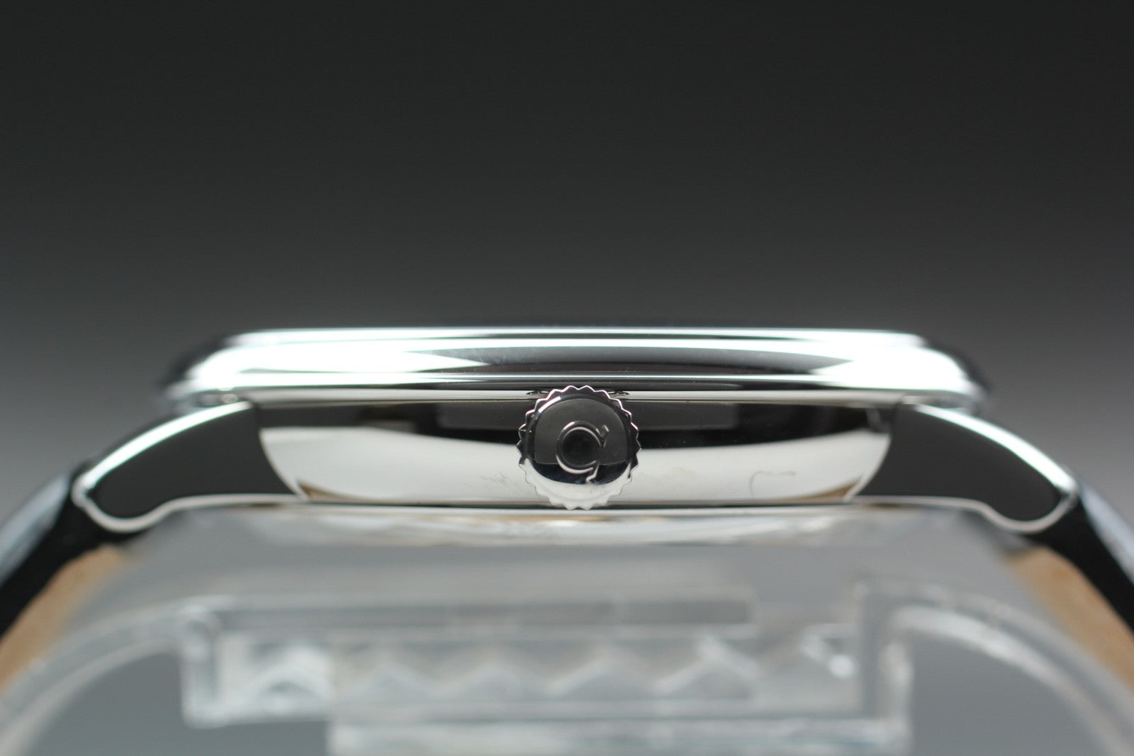 N MINT Box Omega De Ville Prestige 424.13.40.20.03.002 Co-Axial Blue Men's Watch