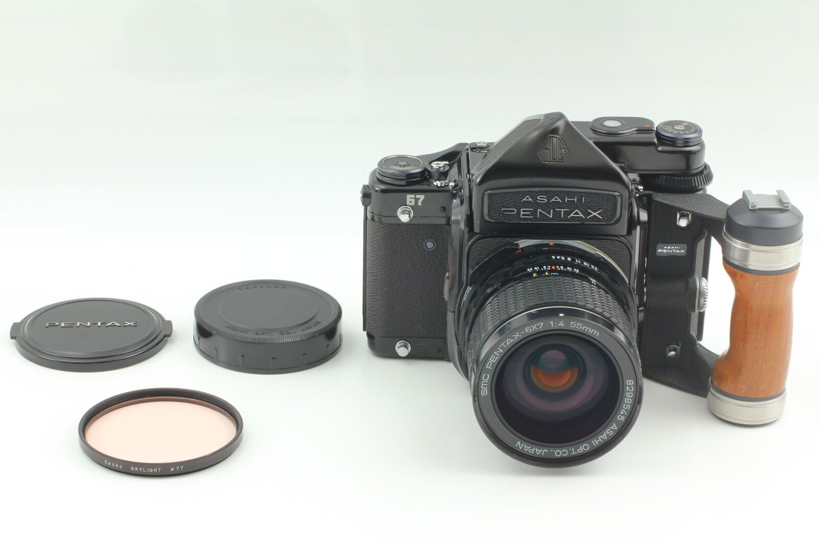 [Exc+5 w/Grip ] Pentax 67 Late Film Camera + SMC TTL 55mm f4 6x7 Lens From JAPAN