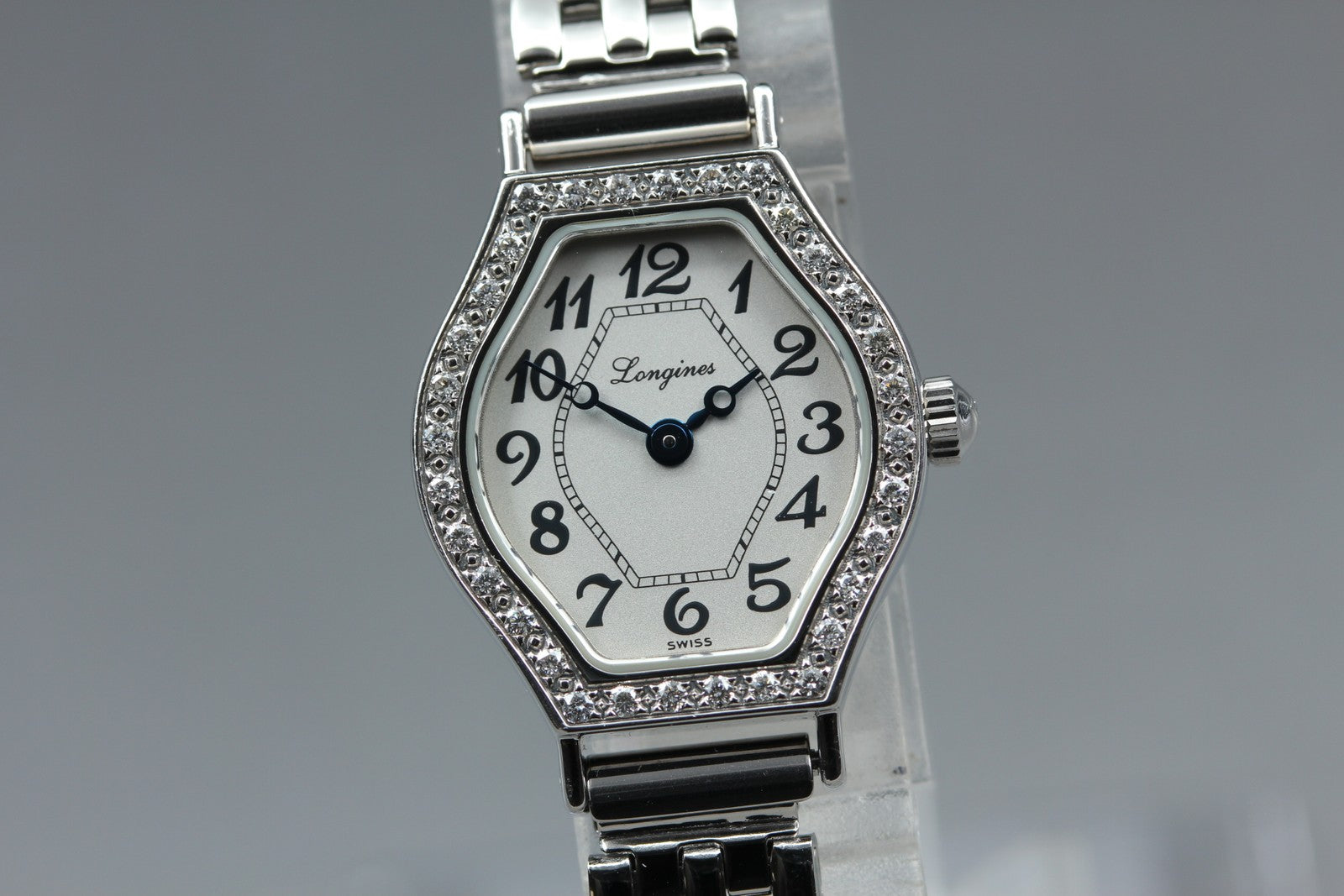 New Batt LONGINES L5.184.0 Quartz diamond bezel Silver Women's Watch 20mm JAPAN
