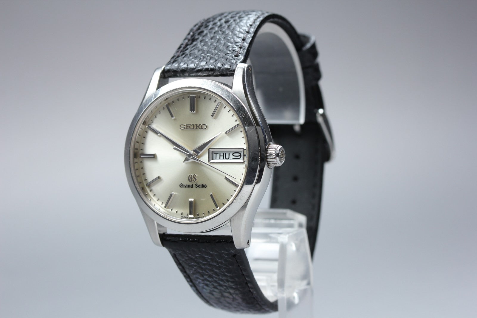 Grand Seiko GS 9F83-0AB0 SBGT015 Champagne 37mm Quartz Men's Watch JAPAN [Box]