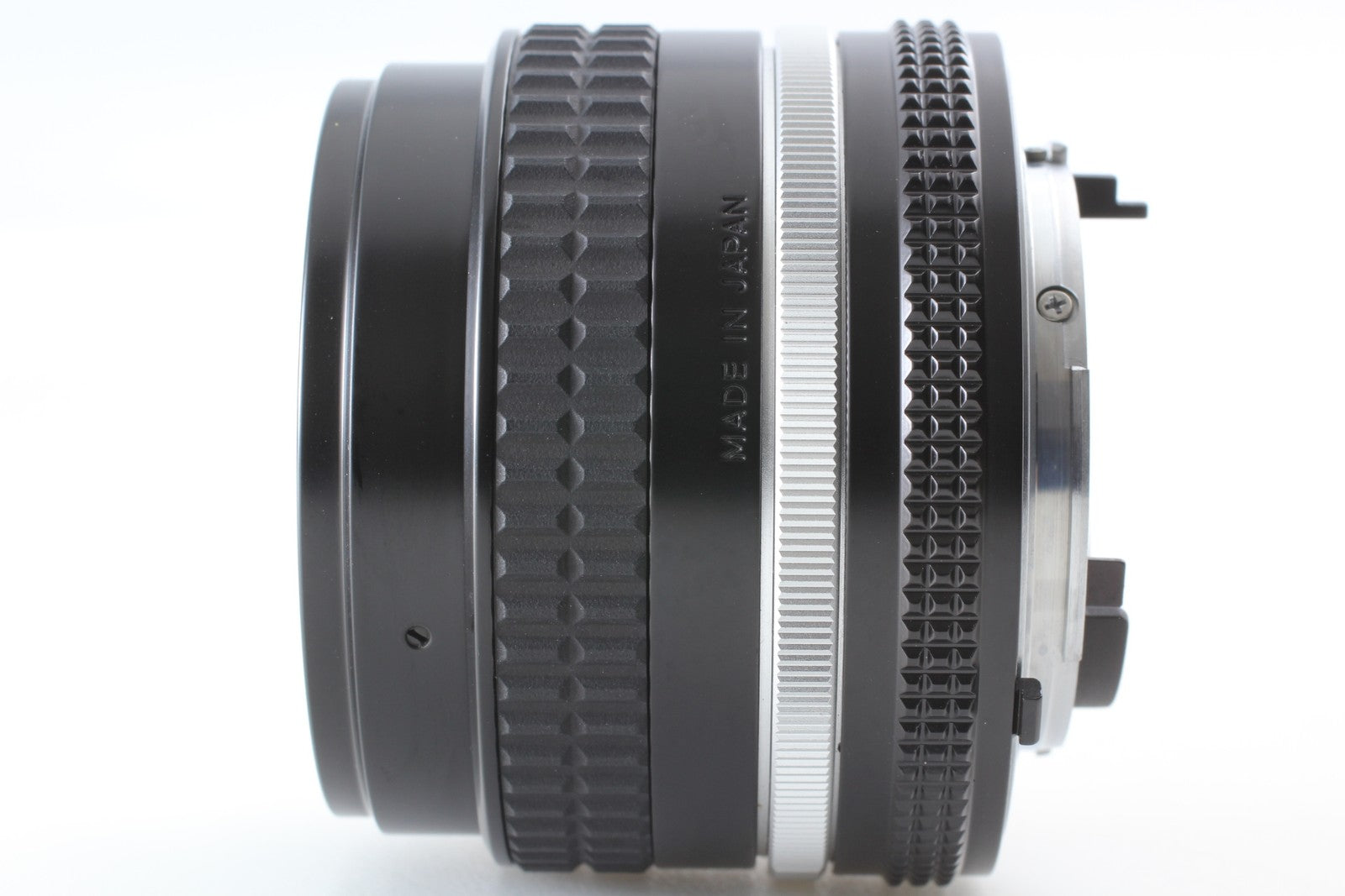 [Top MINT] SIC S/N 558xxxx Nikon Nikkor Ai-s Ais 50mm f1.4 MF Lens for F JAPAN
