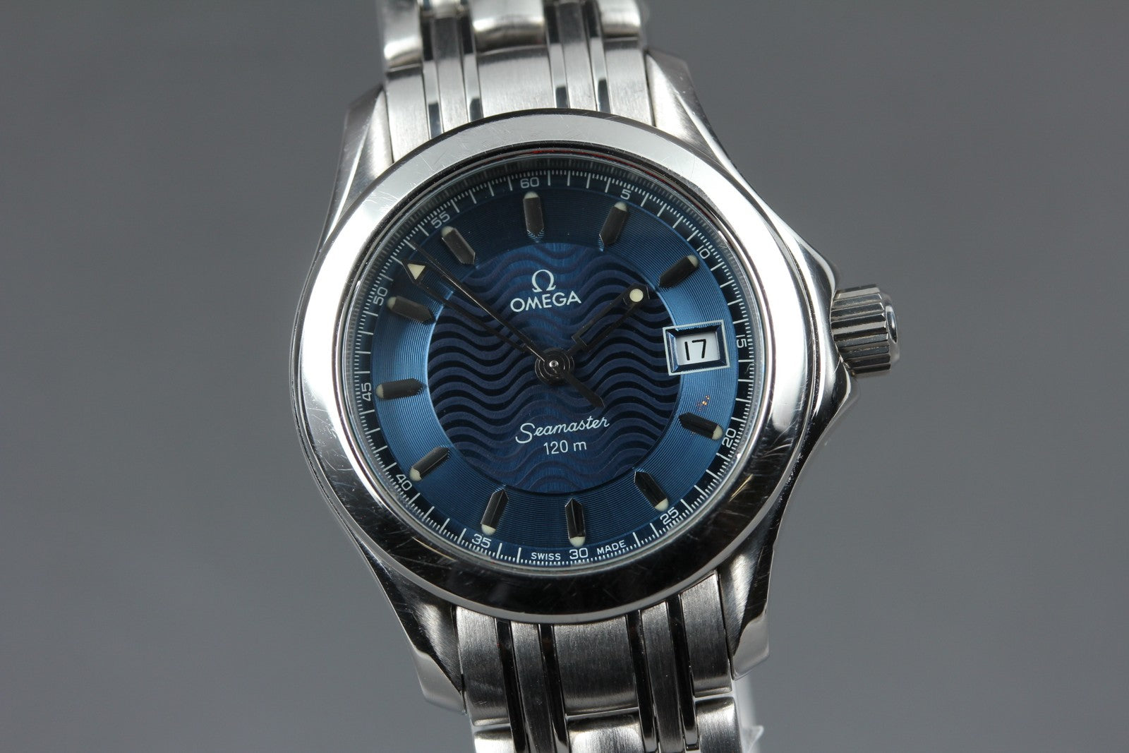 Vintage OMEGA Seamaster 120m 2581.81 Blue Quartz Women's Watch 26mm  JAPAN Box