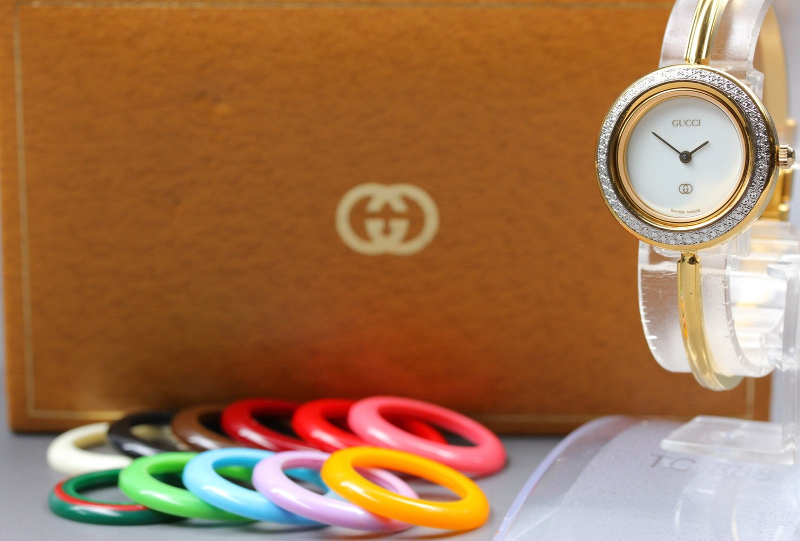 Vintage GUCCI Change 1100-L Diamond Bezel 12 Colors Woman’s Watch Quartz [Box]