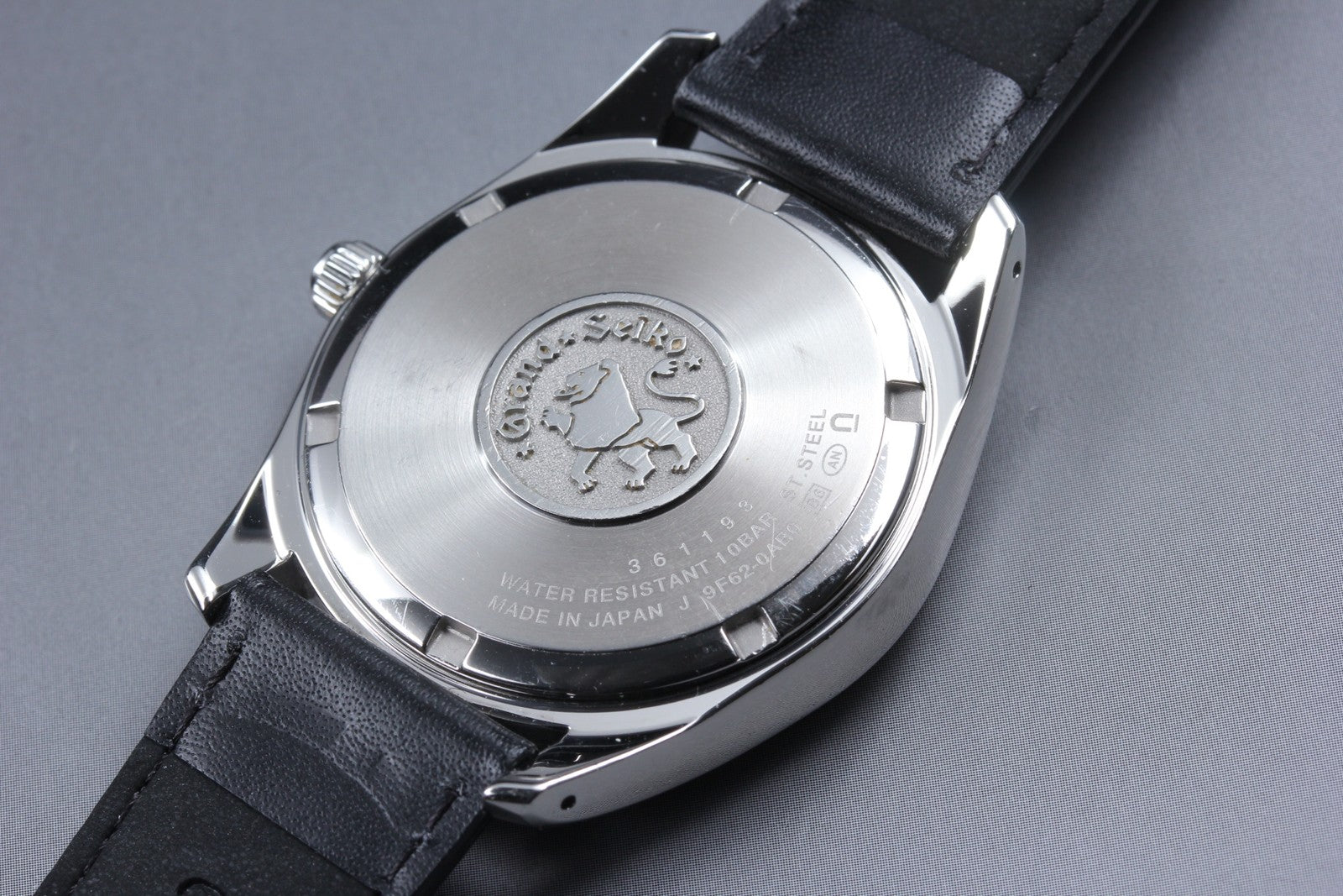 New Batt[Exc+5] SEIKO Grand Seiko 9F62-0AB0 Silver Quartz Men's Watch 36mm JAPAN