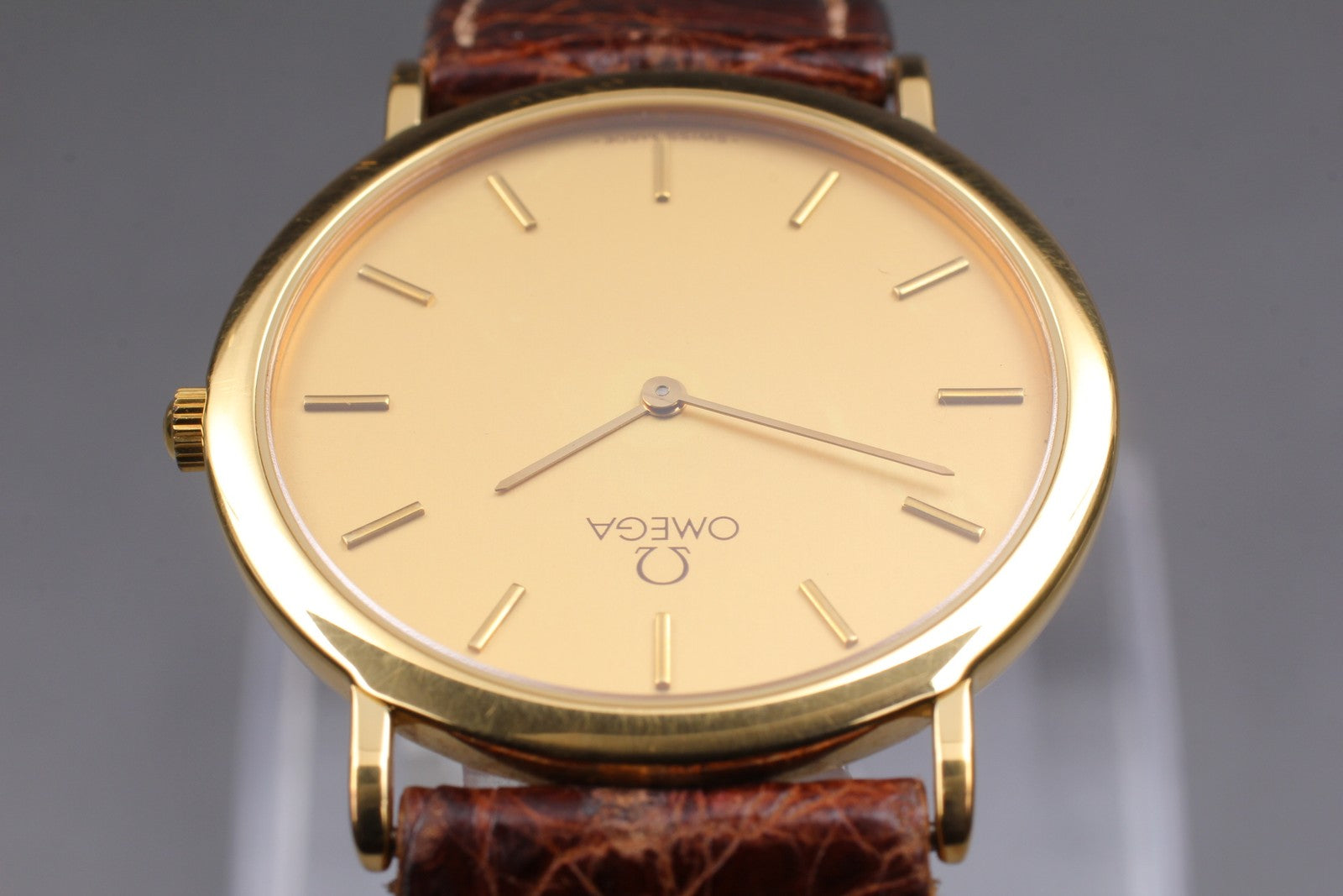 OMEGA DeVille 1378 195.0075.2 Gold Dial Quartz Men's Watch 32mm From JAPAN