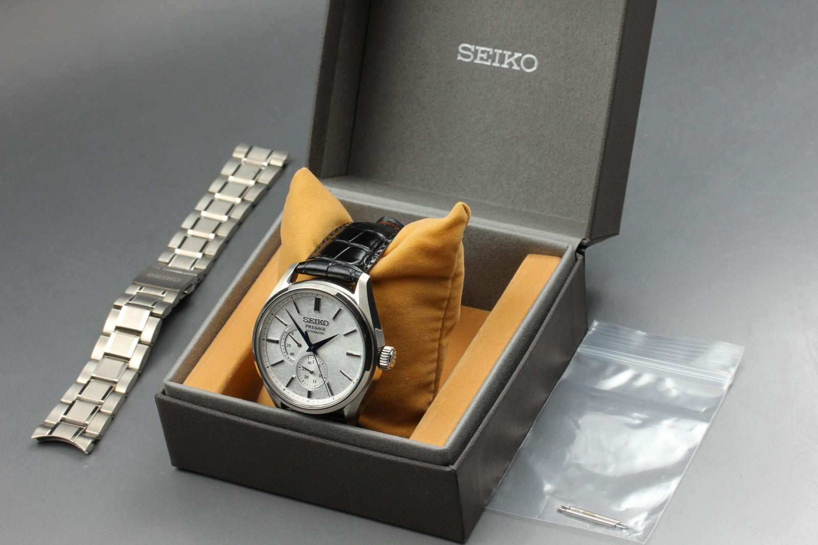 SEIKO Presage Prestige Line 6R27-00H0 SARW041 AT White Men's Watch JAPAN [Box]