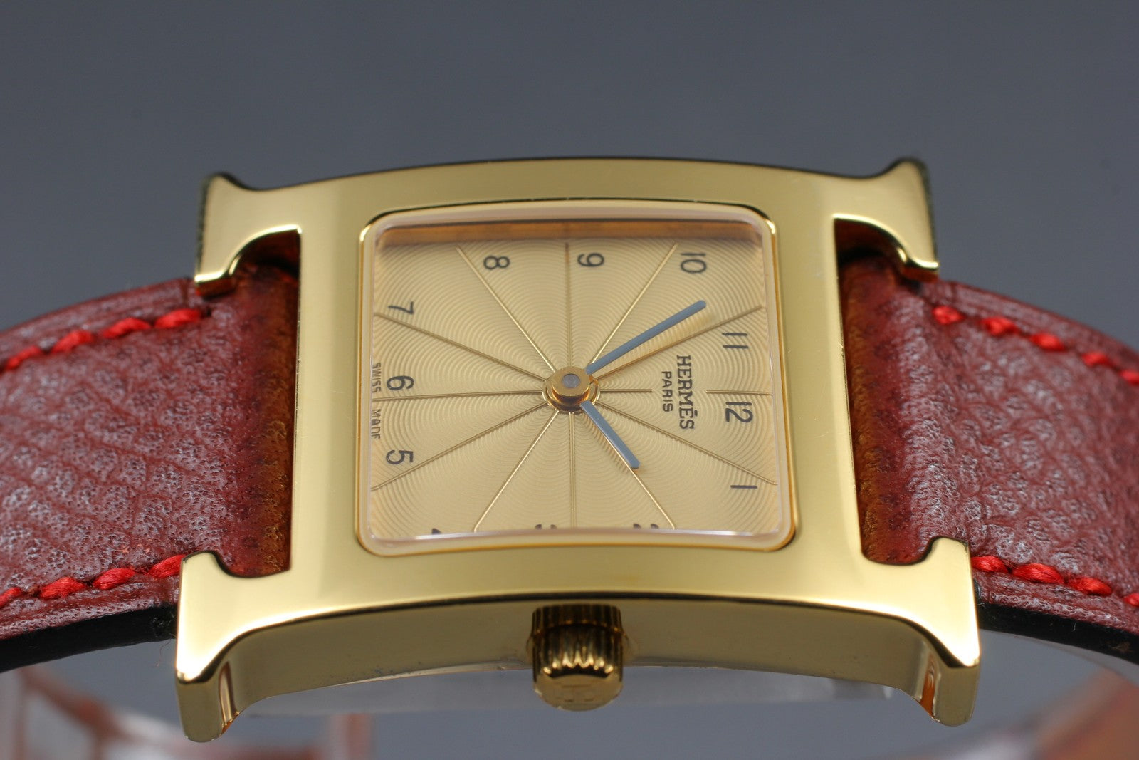 [Exc+5] HERMES H Watch HH1.201 Gold Red "K" 21mm Woman's Watch Quartz From JAPAN