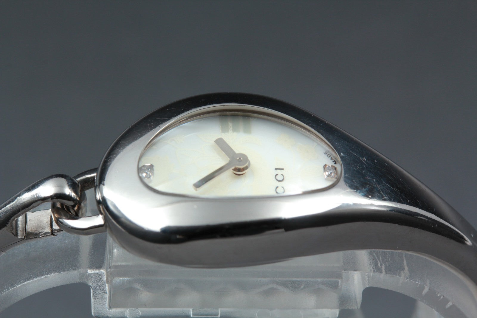 Vintage [Exc+5 Box] Gucci 103 Horsebit 2P Diamond Floral Silver Woman's Qz Watch