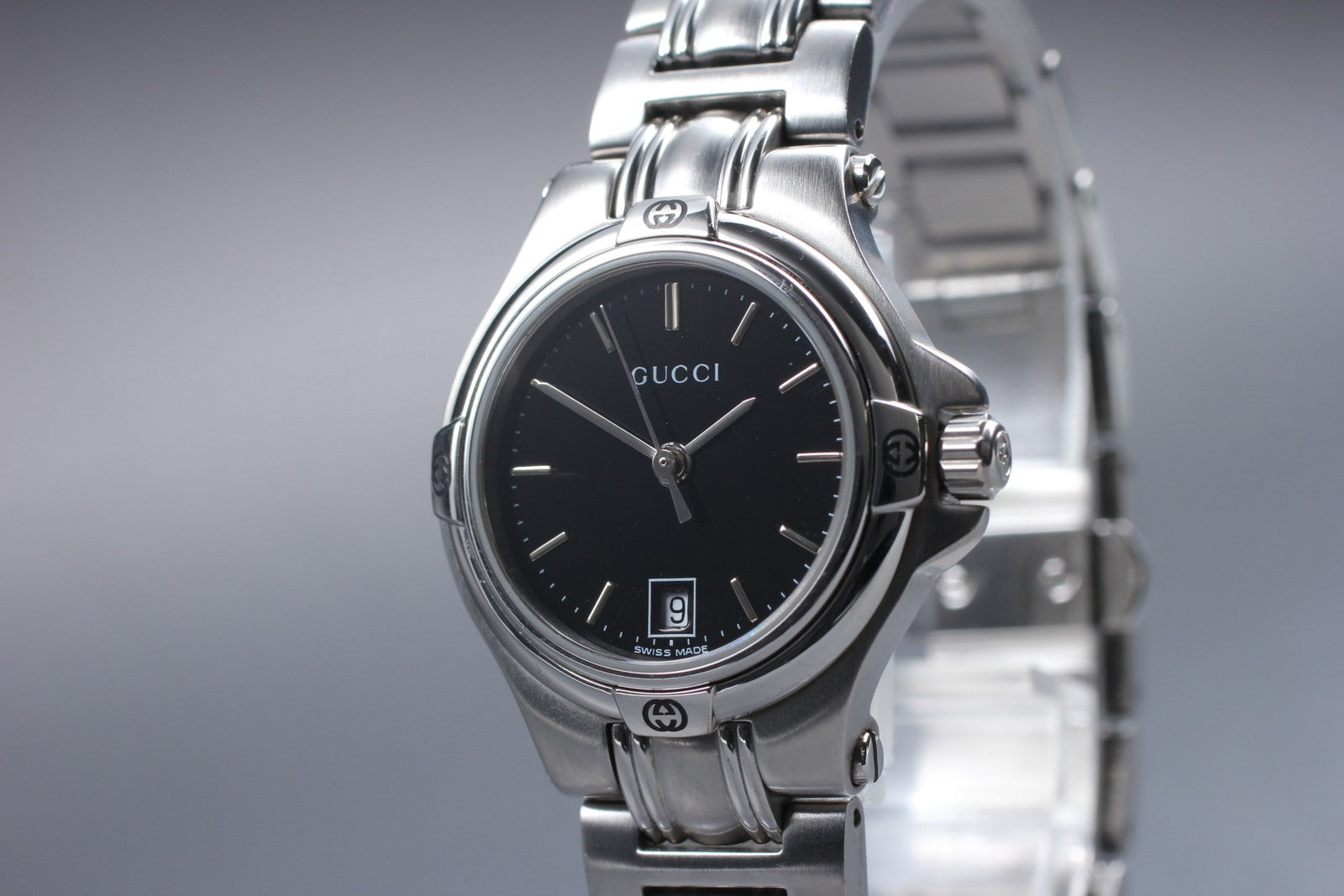 Vintage [Near MINT- Box] Gucci 9040L Black Dial Silver Women’s Quartz Watch