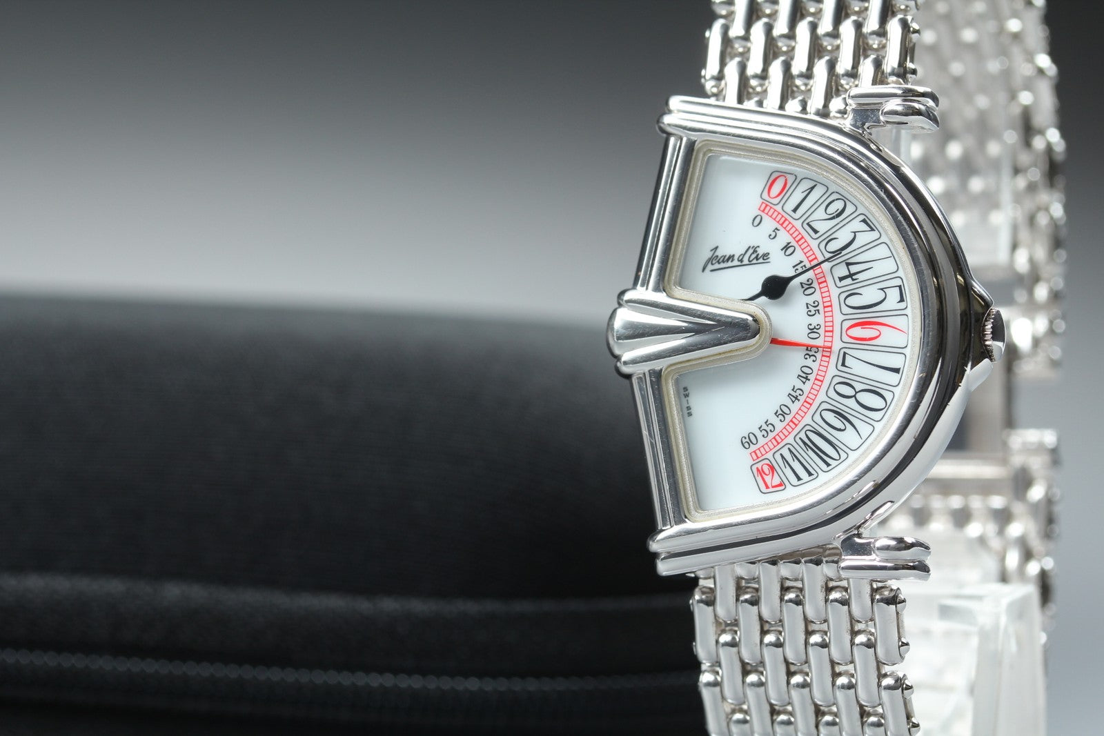 Vintage Jean d'eve Sectora 28mm White Dial Silver Bracelet Unisex Quartz Watch