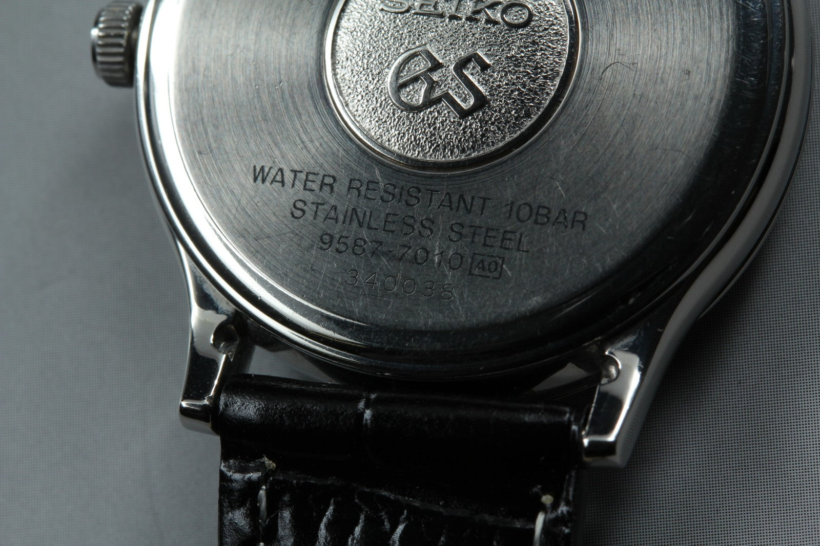 New Batt Vintage SEIKO Grand Seiko 9587-7010 Quartz Silver Men's Watch 34mm JP