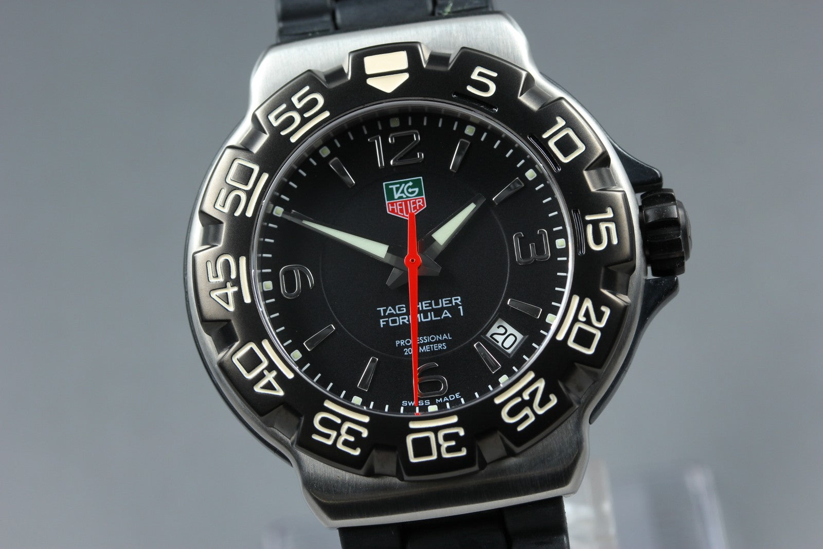 New Batt TAG HEUER Formula 1 WAC1110-0 Quartz Black Men's Watch 40mm JAPAN Box