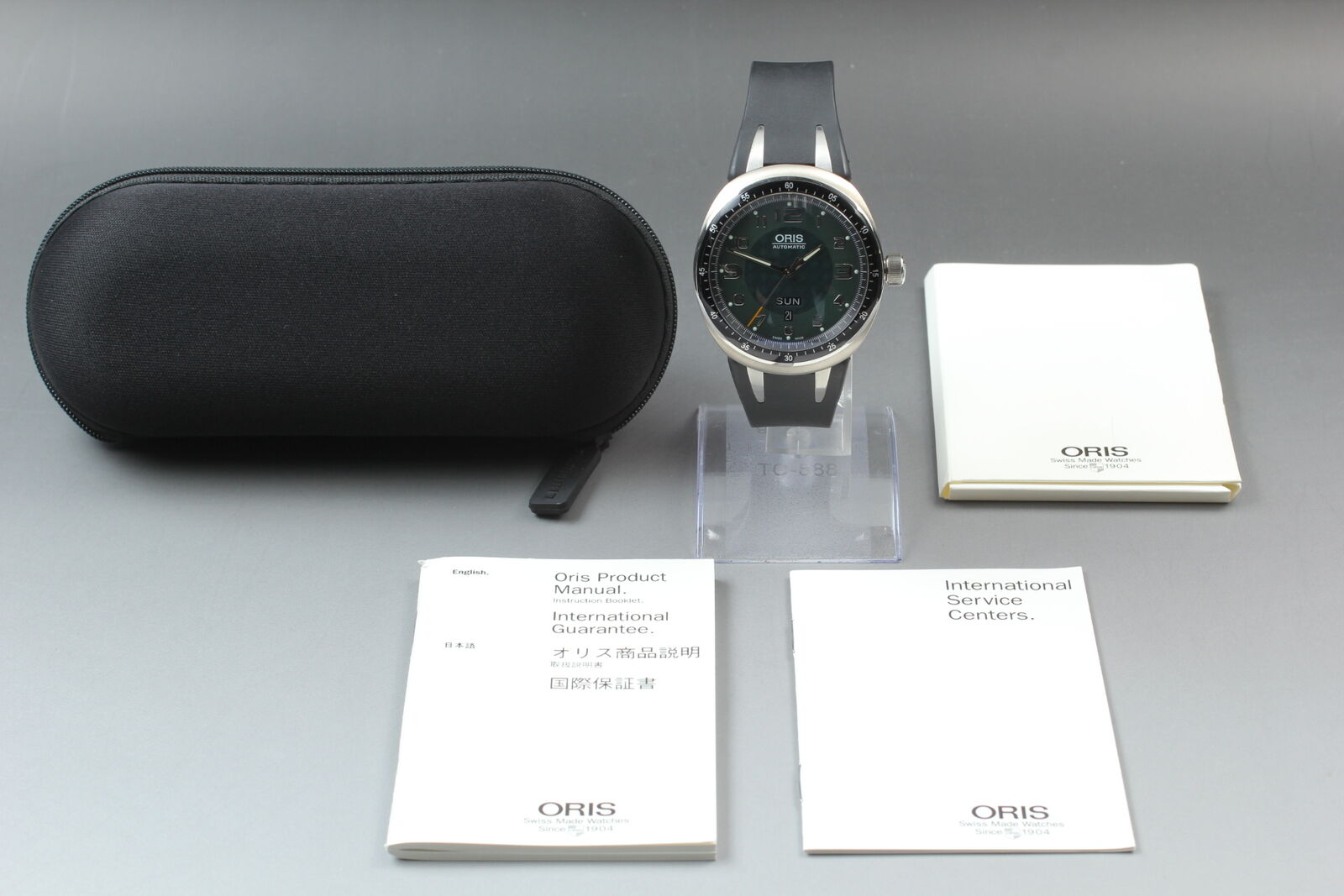[Near MINT-] ORIS TT3 7589 Day Date Titanium Green Automatic Men's Watch JAPAN