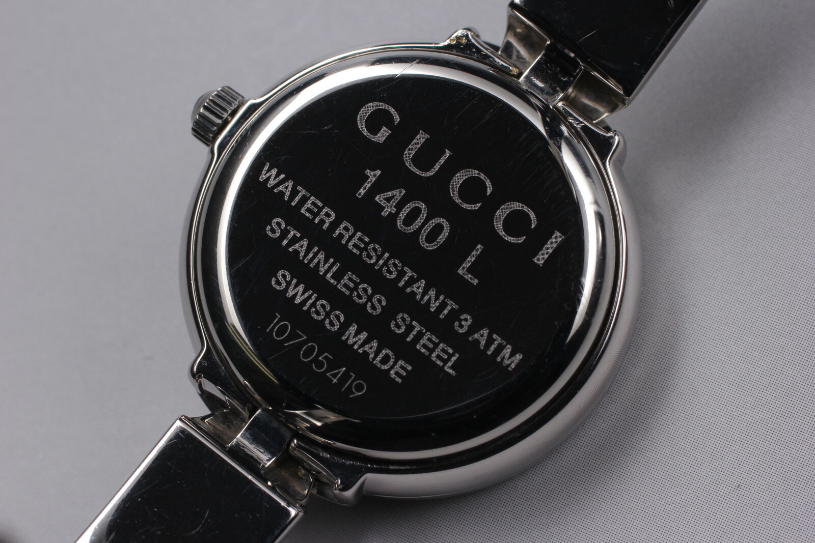 New Battery [Exc+5] GUCCI 1400L Pink Shell Silver Women's Qz Watch Vintage JAPAN