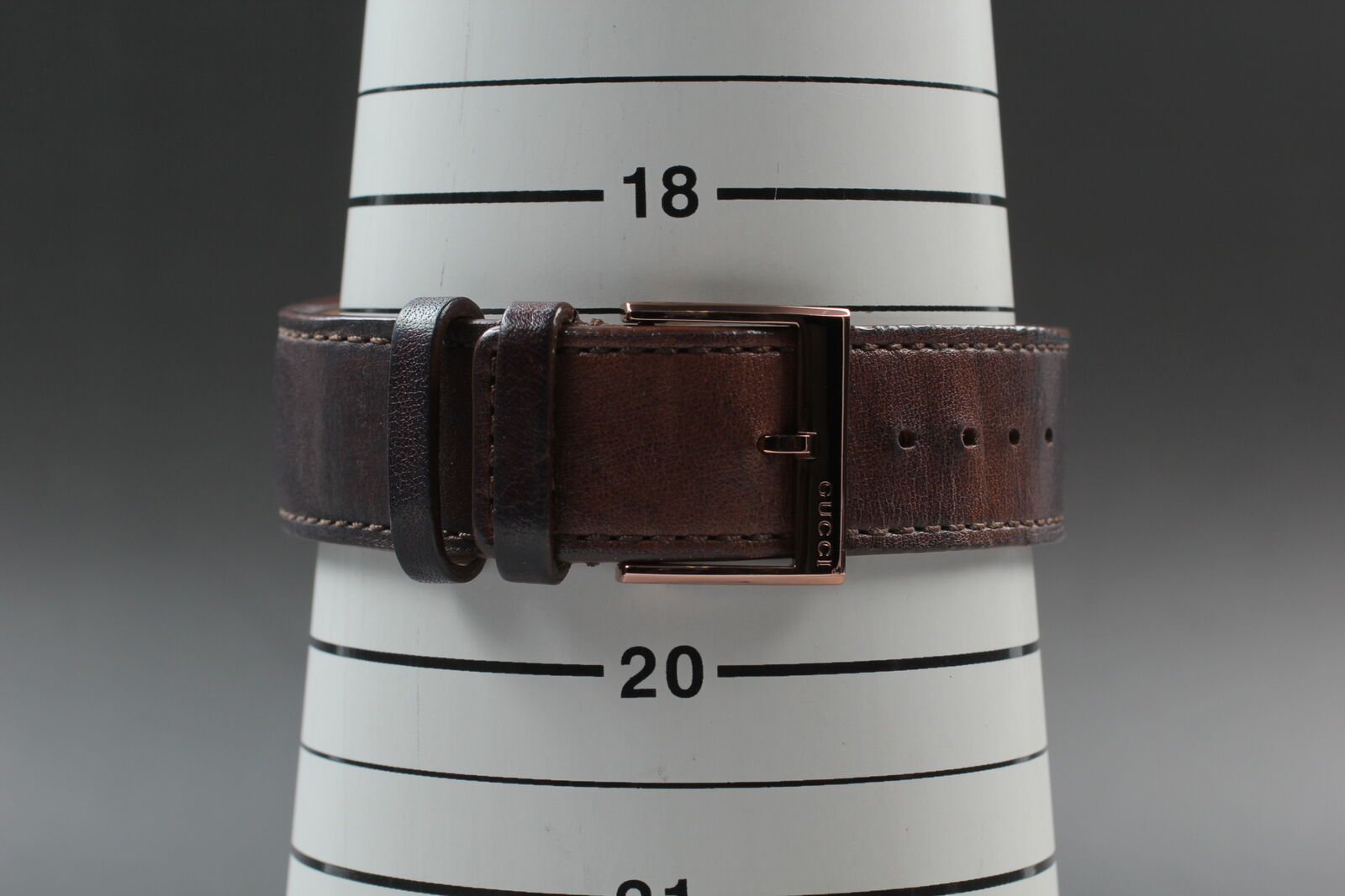 New Battery [Exc+5] GUCCI Interlocking 133.2 Black Bronze Men's Qz Watch JAPAN