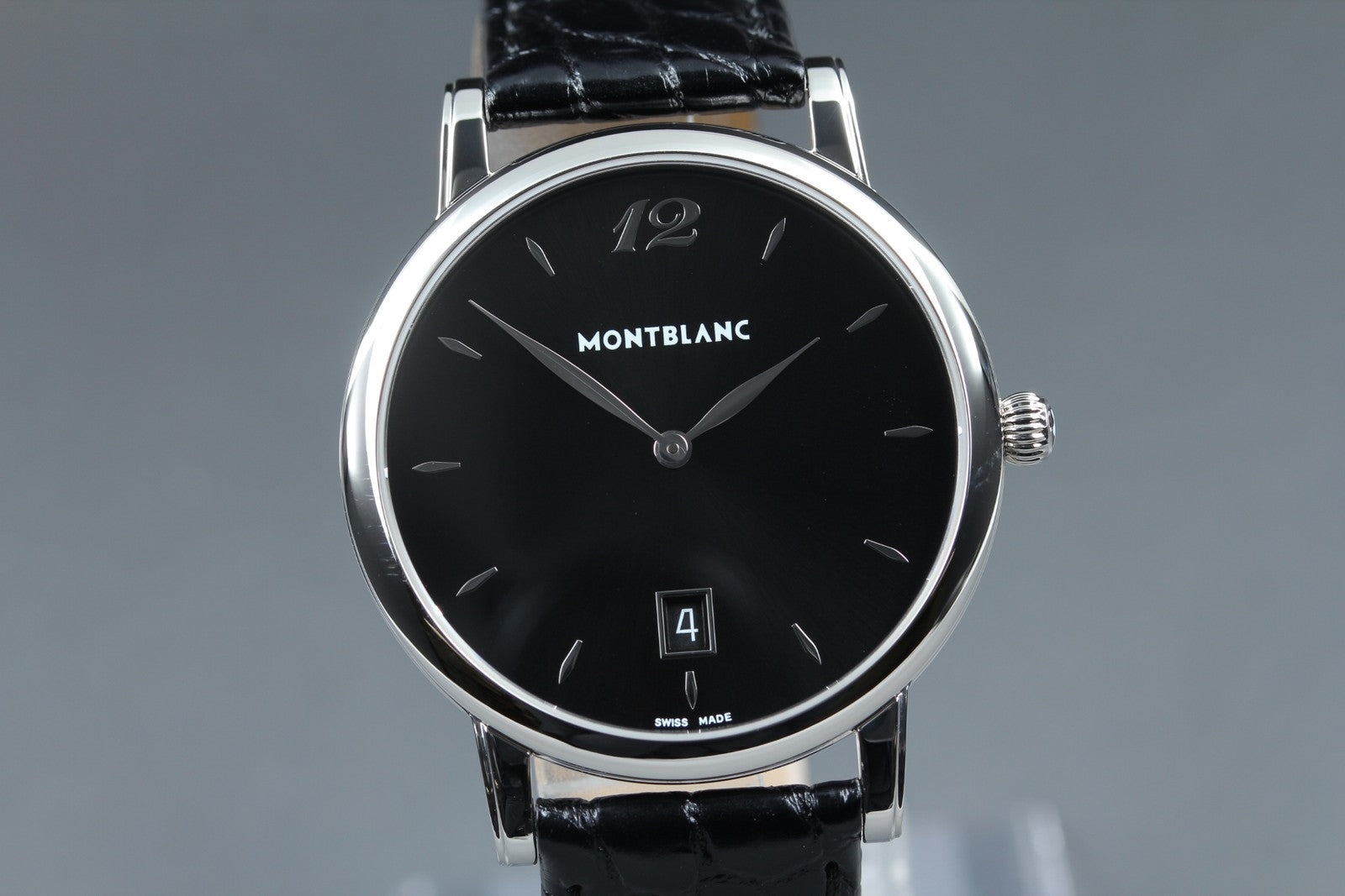 New Batt MONTBLANC Star Classic 7239 Quartz Black Men's Watch 38mm JAPAN Box