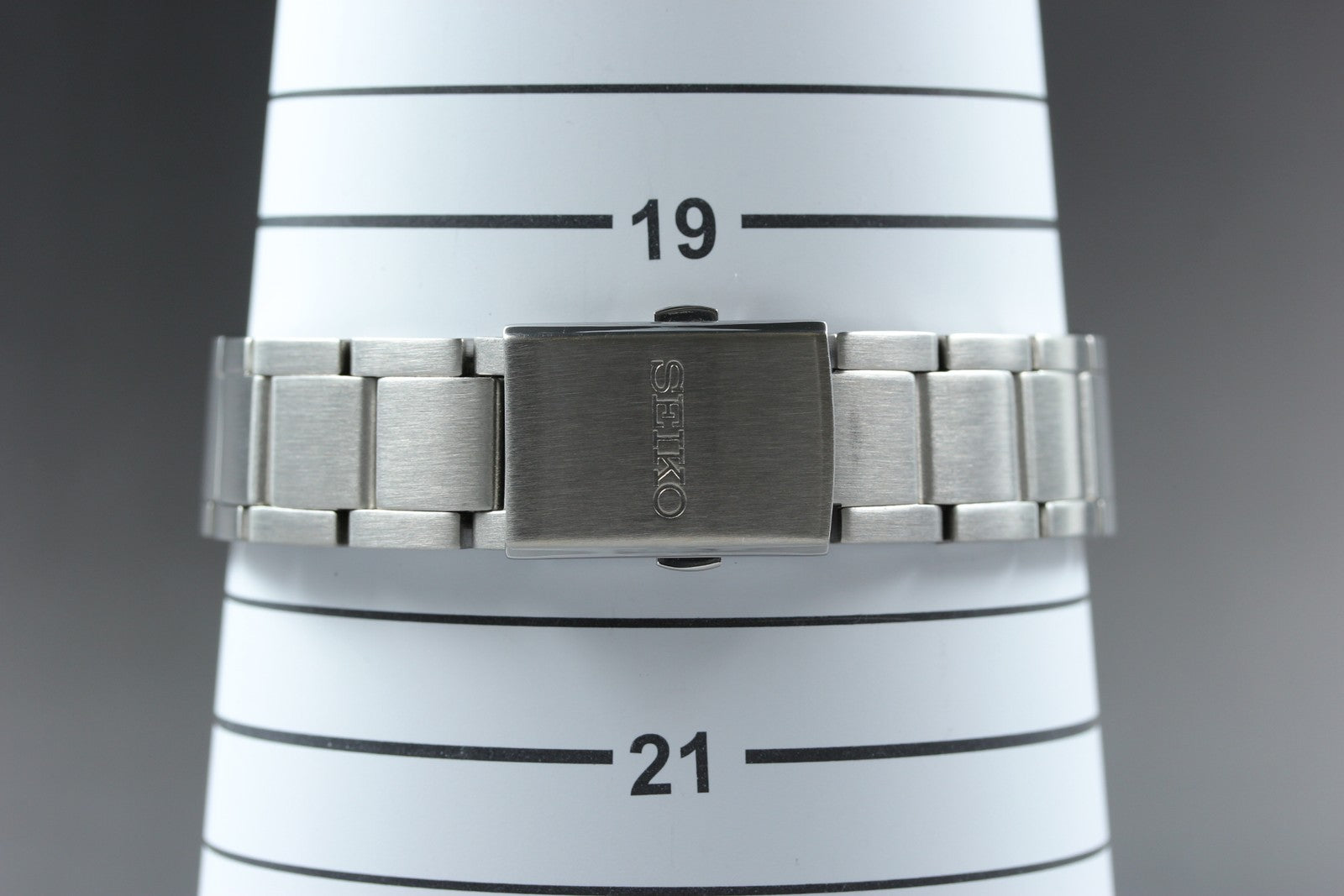 [Limited] SEIKO x TiCTAC 35th Anniversary 4R35-02R0 SZSB028 AT Men's Watch JAPAN