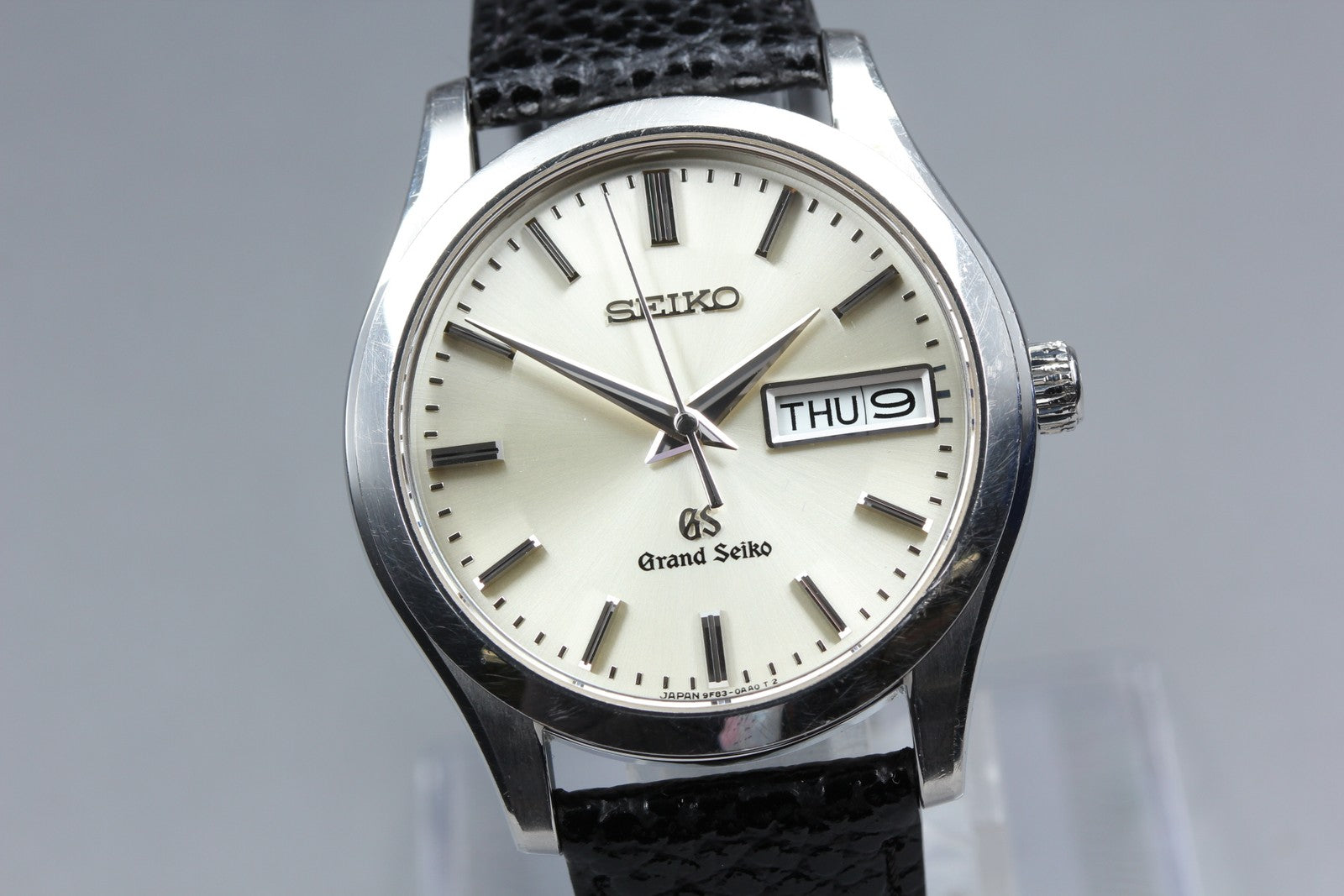 Grand Seiko GS 9F83-0AB0 SBGT015 Champagne 37mm Quartz Men's Watch JAPAN [Box]
