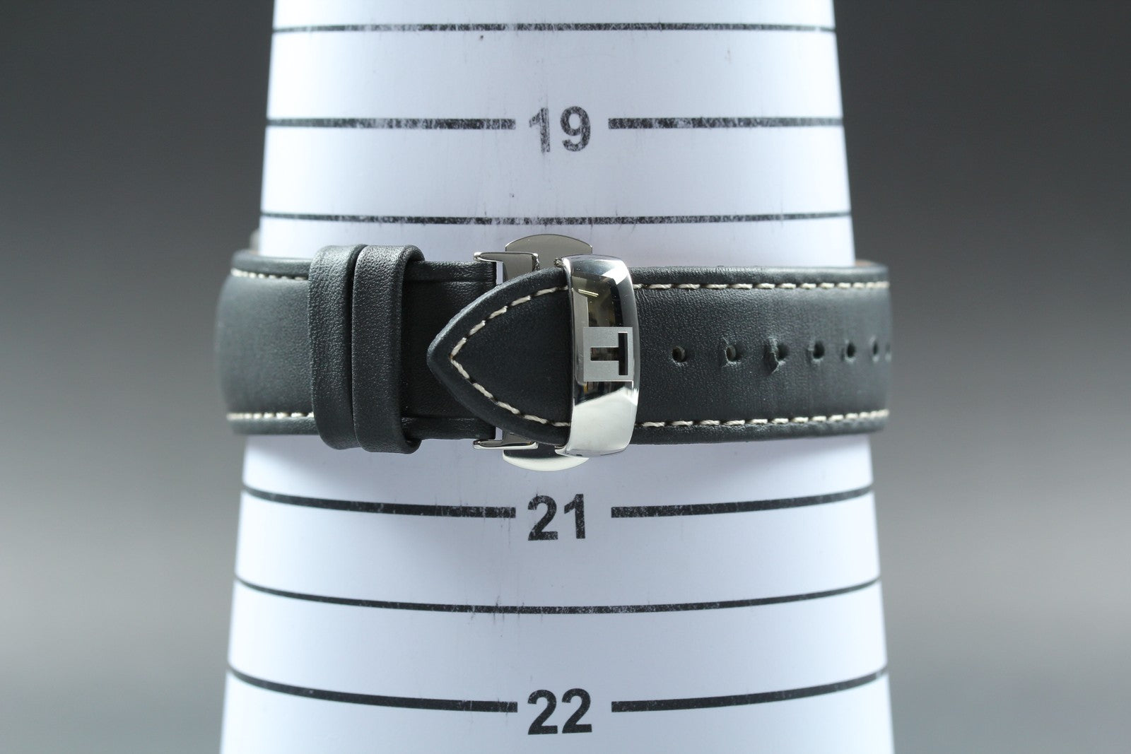 TISSOT Gentleman T127407A Automatic Date Black Dial Men's Watch 40mm JAPAN Box