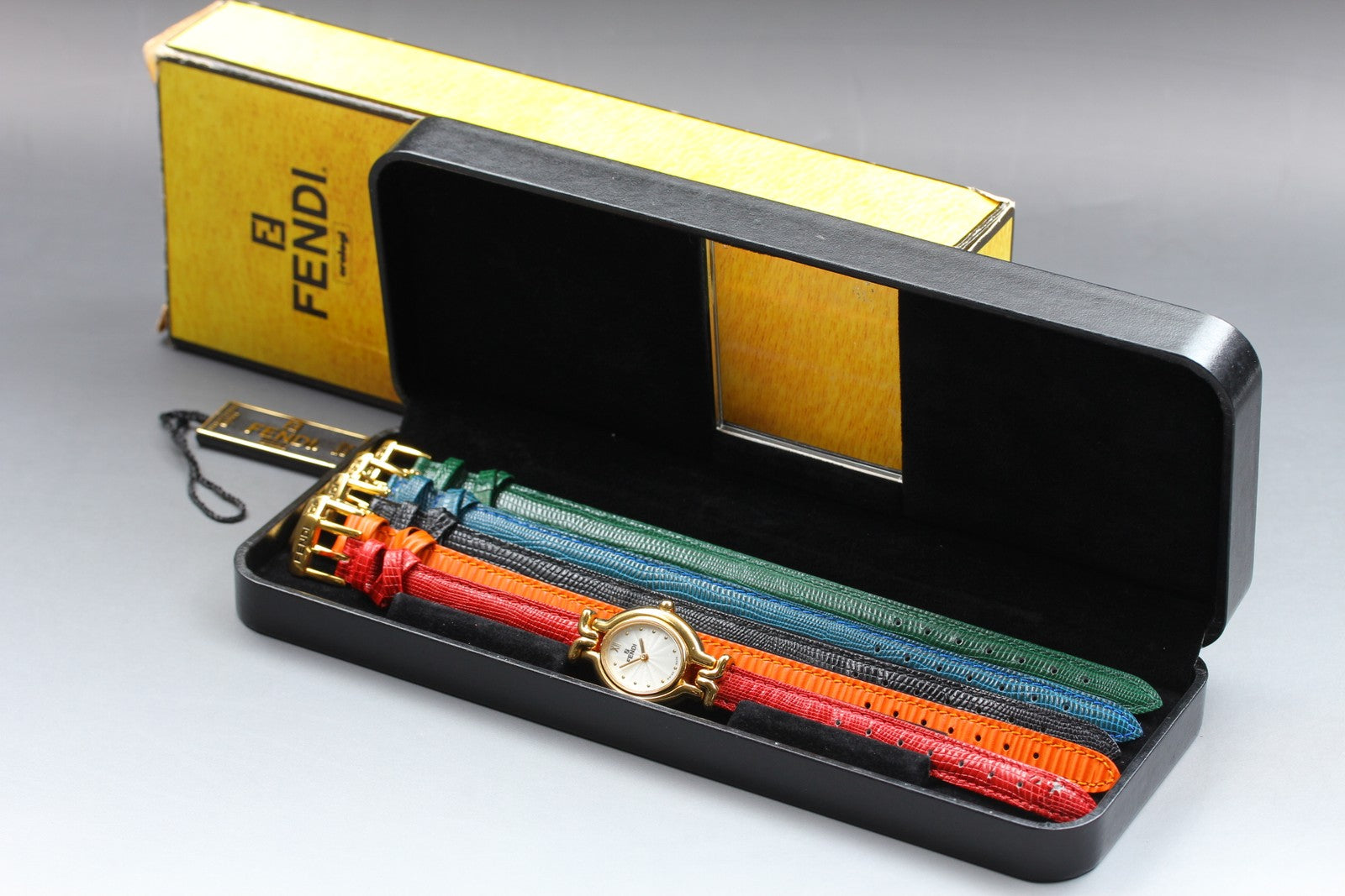 Vintage [Exc+4 Box] FENDI Chameleon 640L 5 Colors Belt Gold Women's Quartz Watch