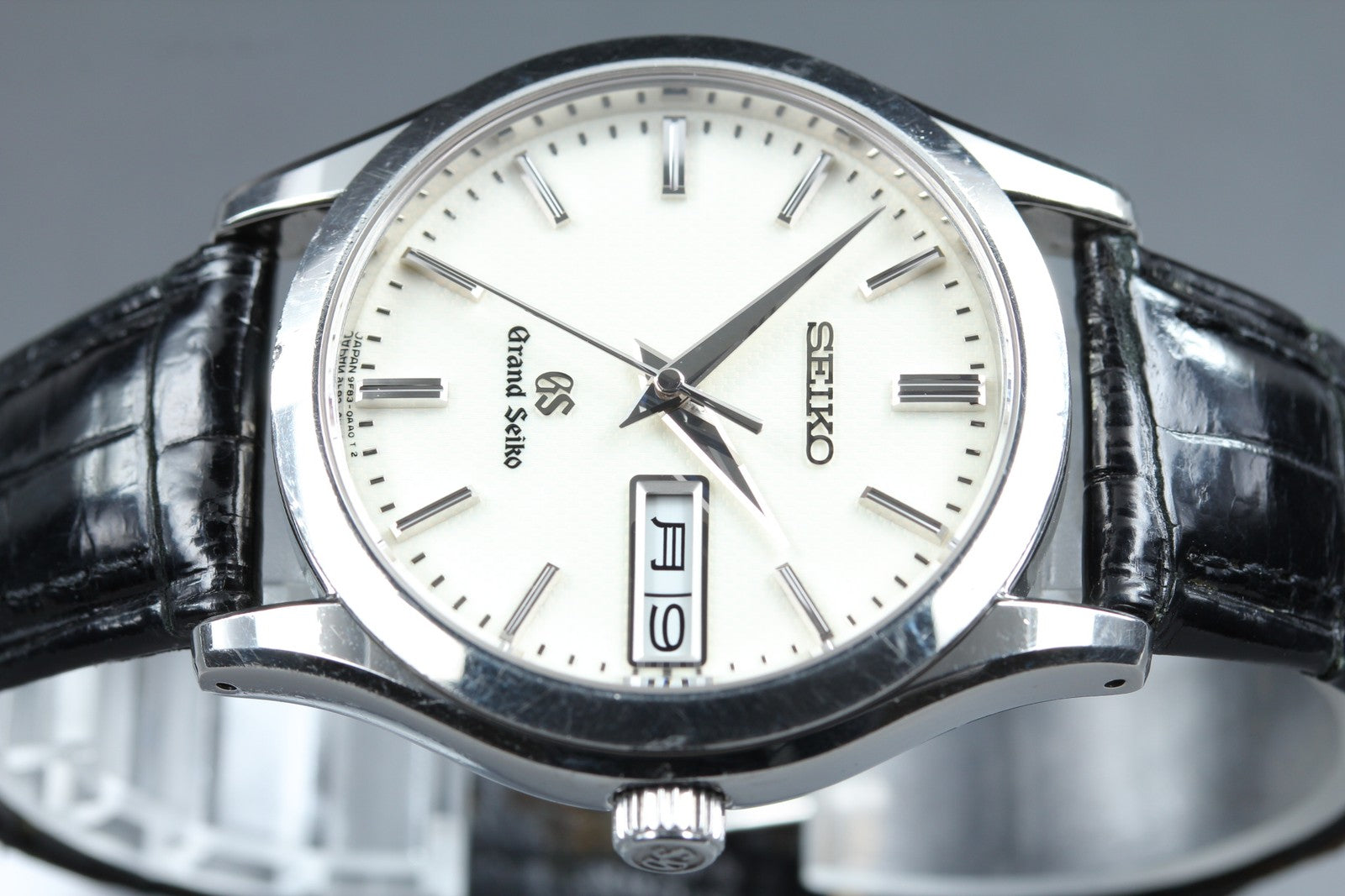 SEIKO Grand Seiko 9F83-0AB0 SBGT019 Quartz Silver Men's Watch 37mm JAPAN