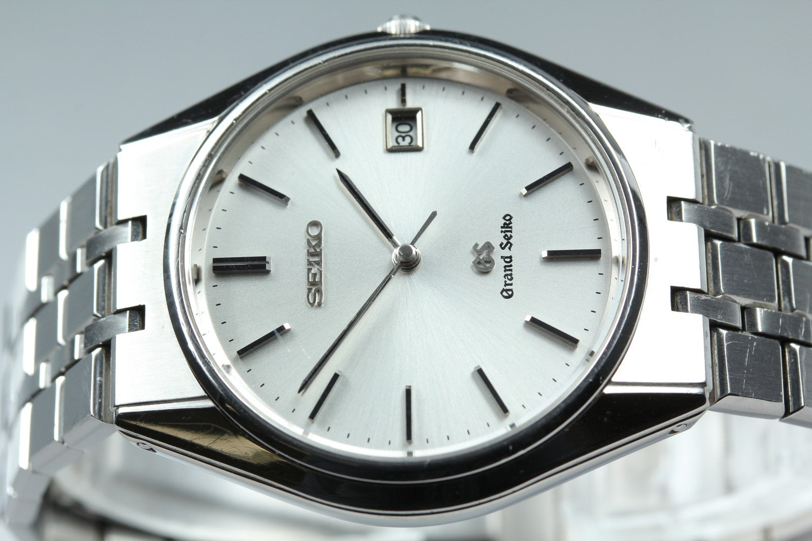 New Batt GRAND SEIKO 9587-8000 SBGS003 Silver Quartz Date Boy's Watch 36mm JAPAN
