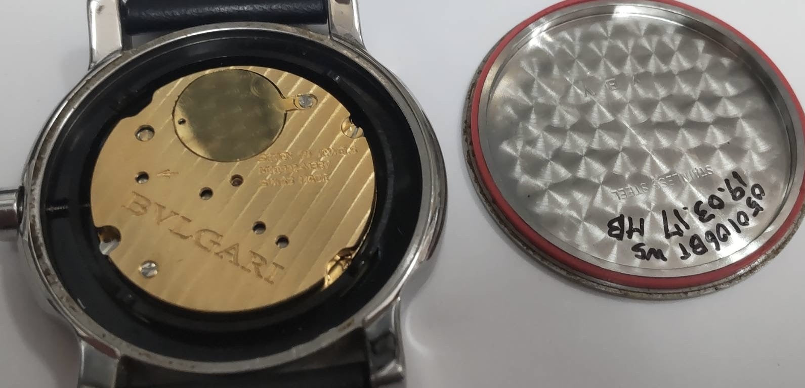 New Batt[Exc+5]Box BVLGARI SOLOTEMPO ST35S Black Dial Quartz Men's Watch 35mm JP